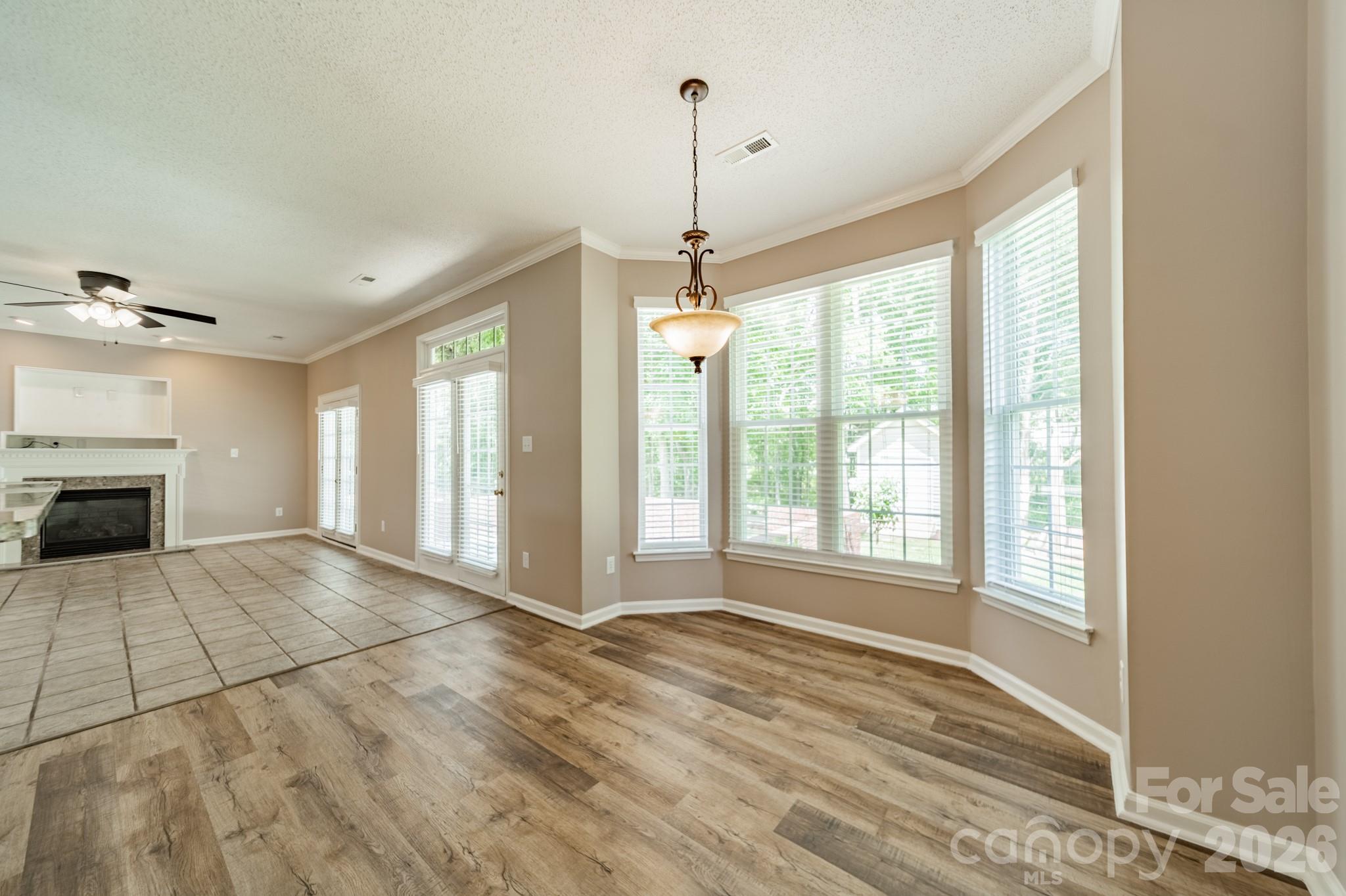 1401 Kent Court — Monroe