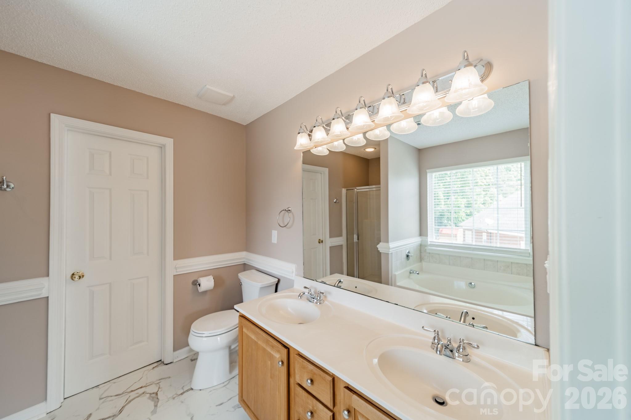 1401 Kent Court — Monroe