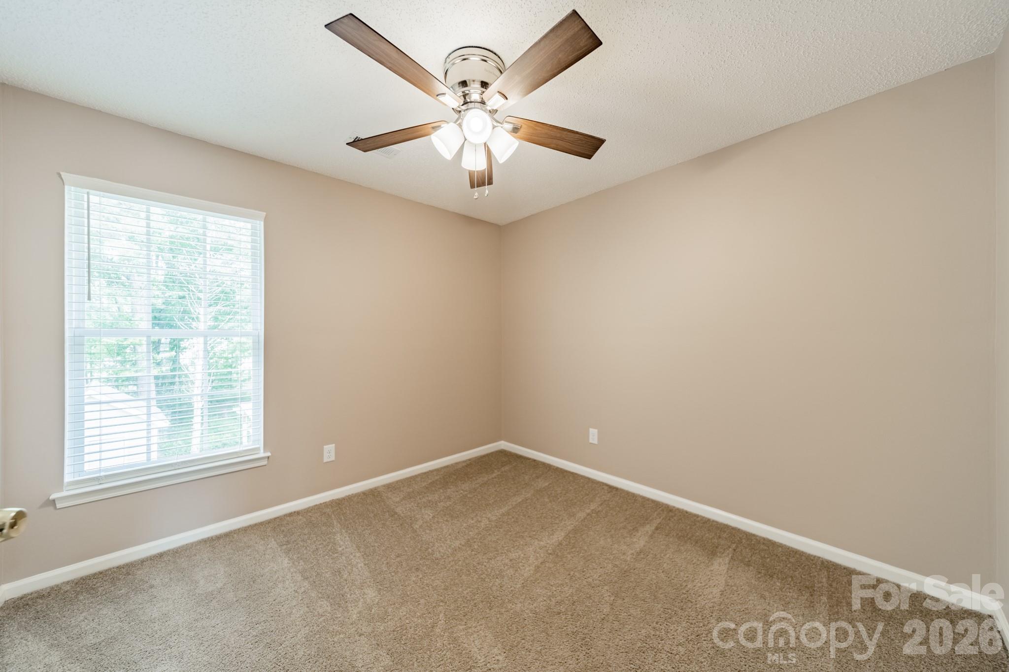 1401 Kent Court — Monroe