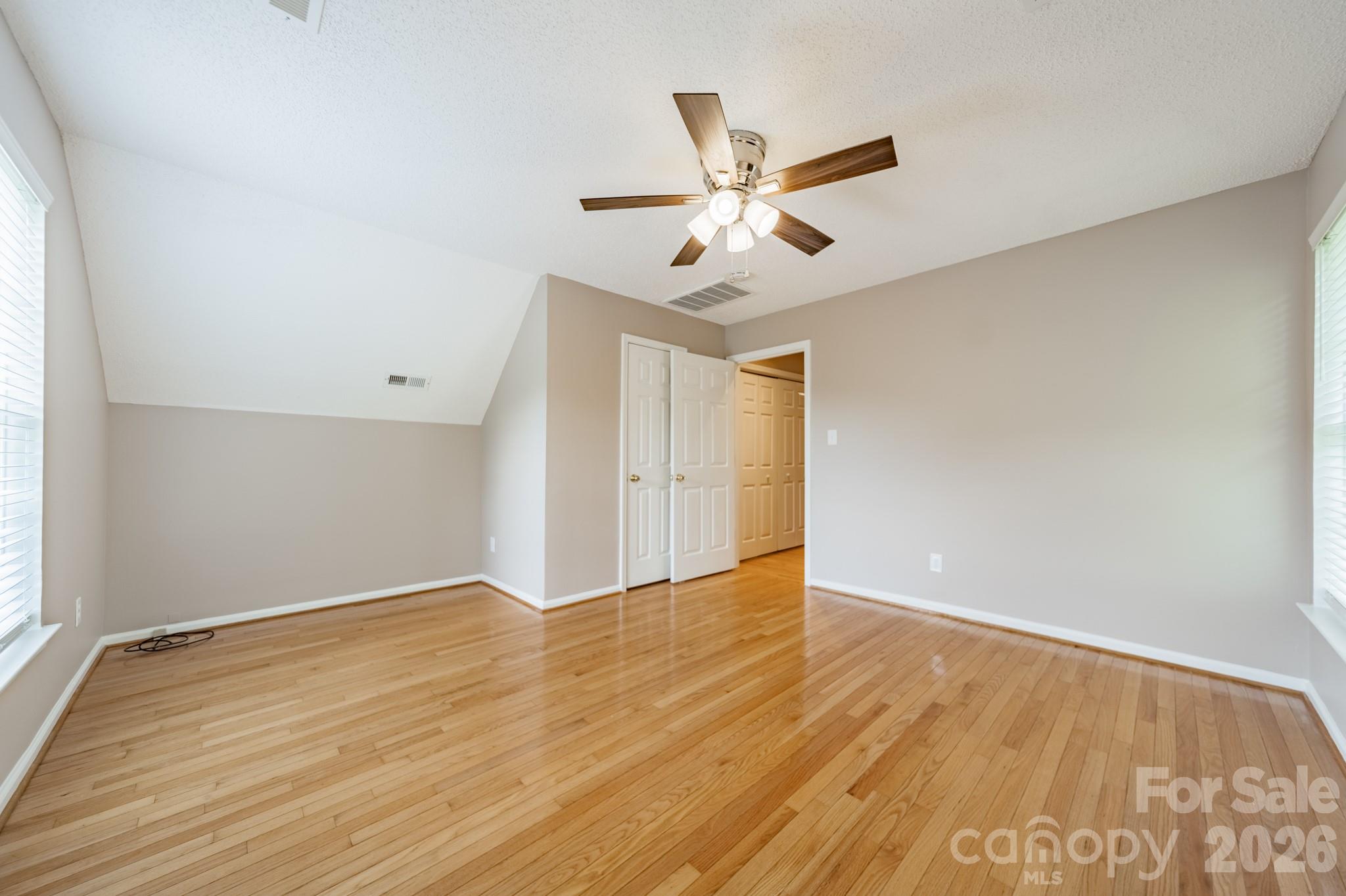 1401 Kent Court — Monroe