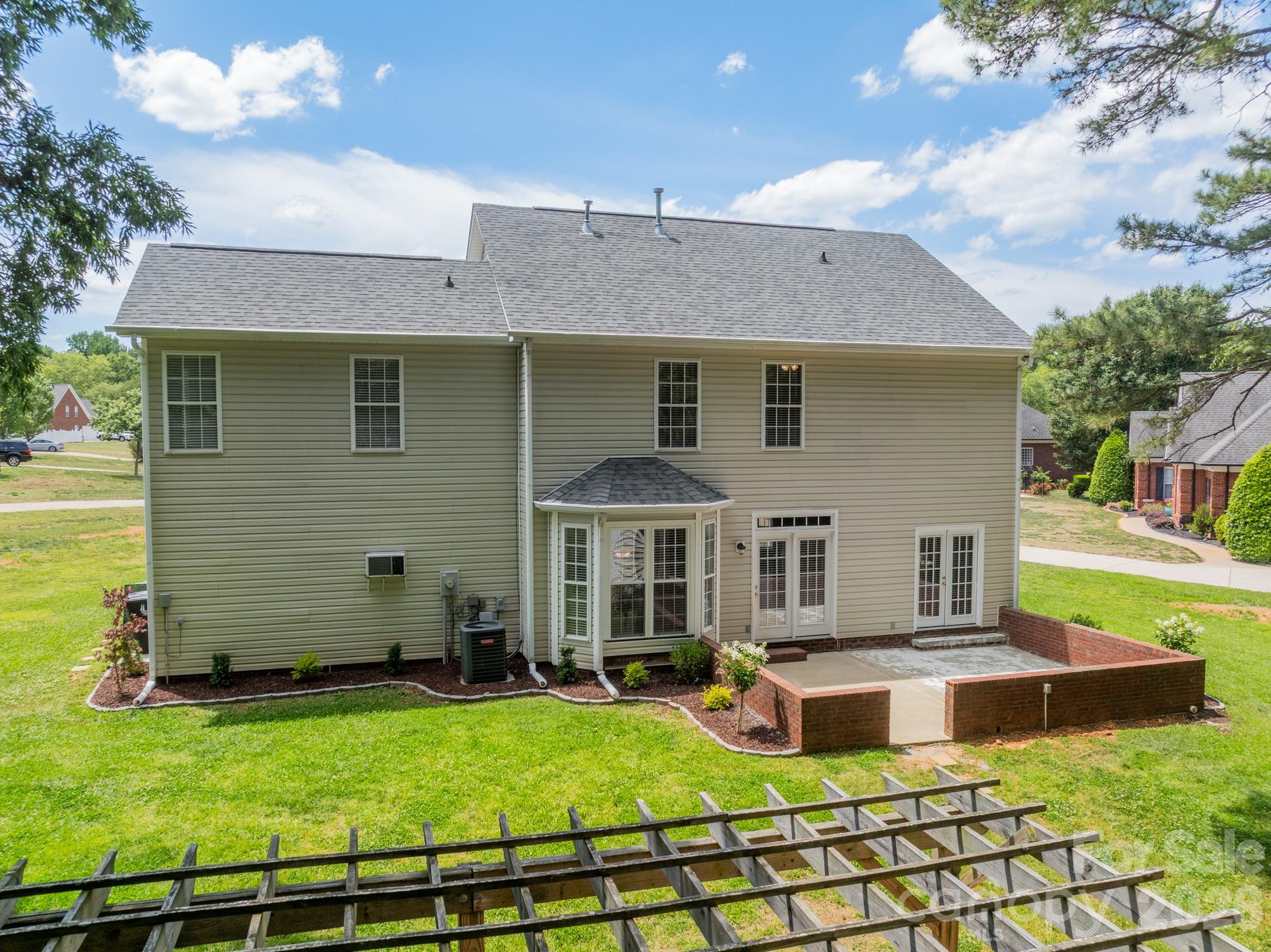 1401 Kent Court — Monroe
