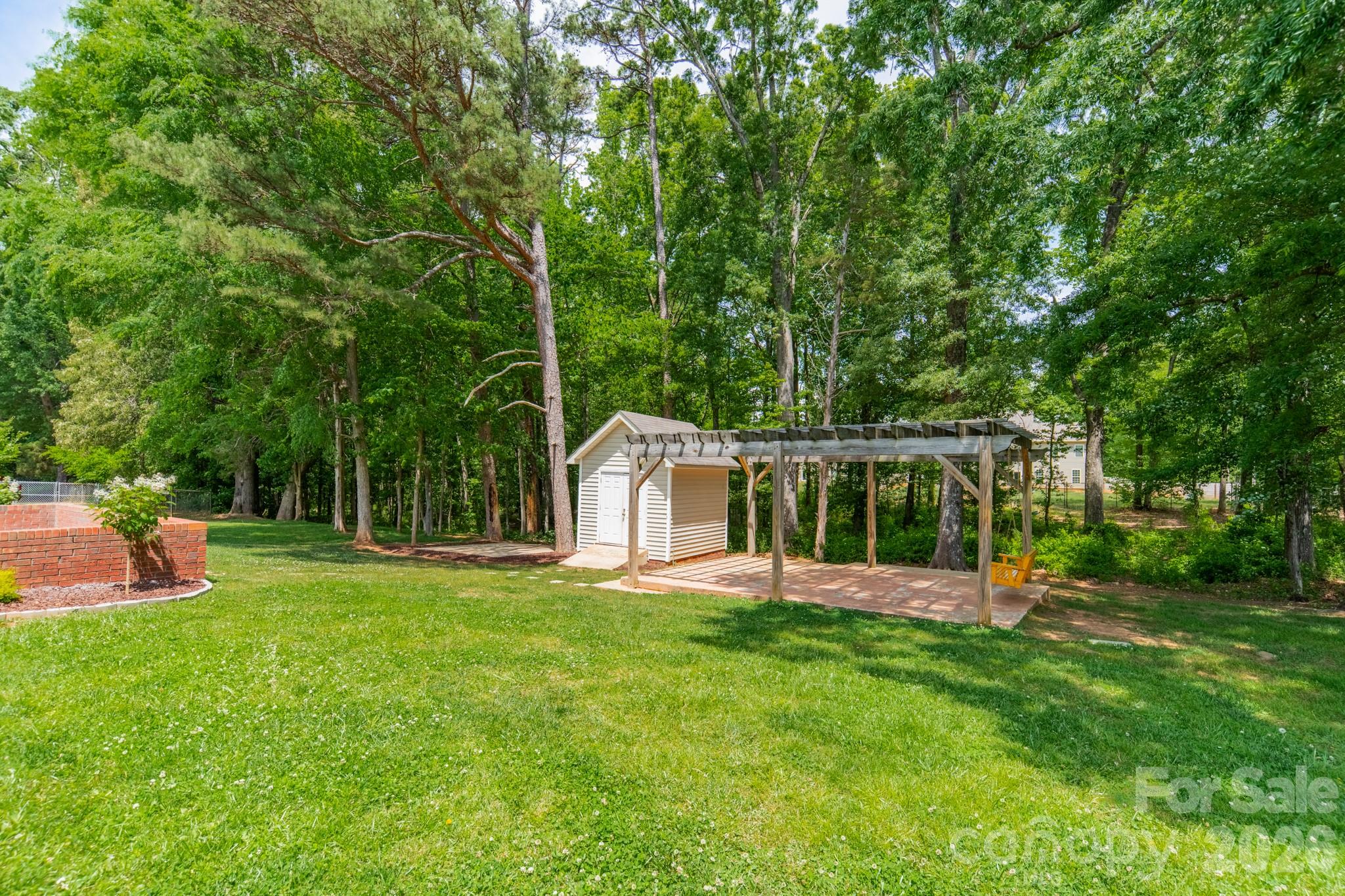 1401 Kent Court — Monroe