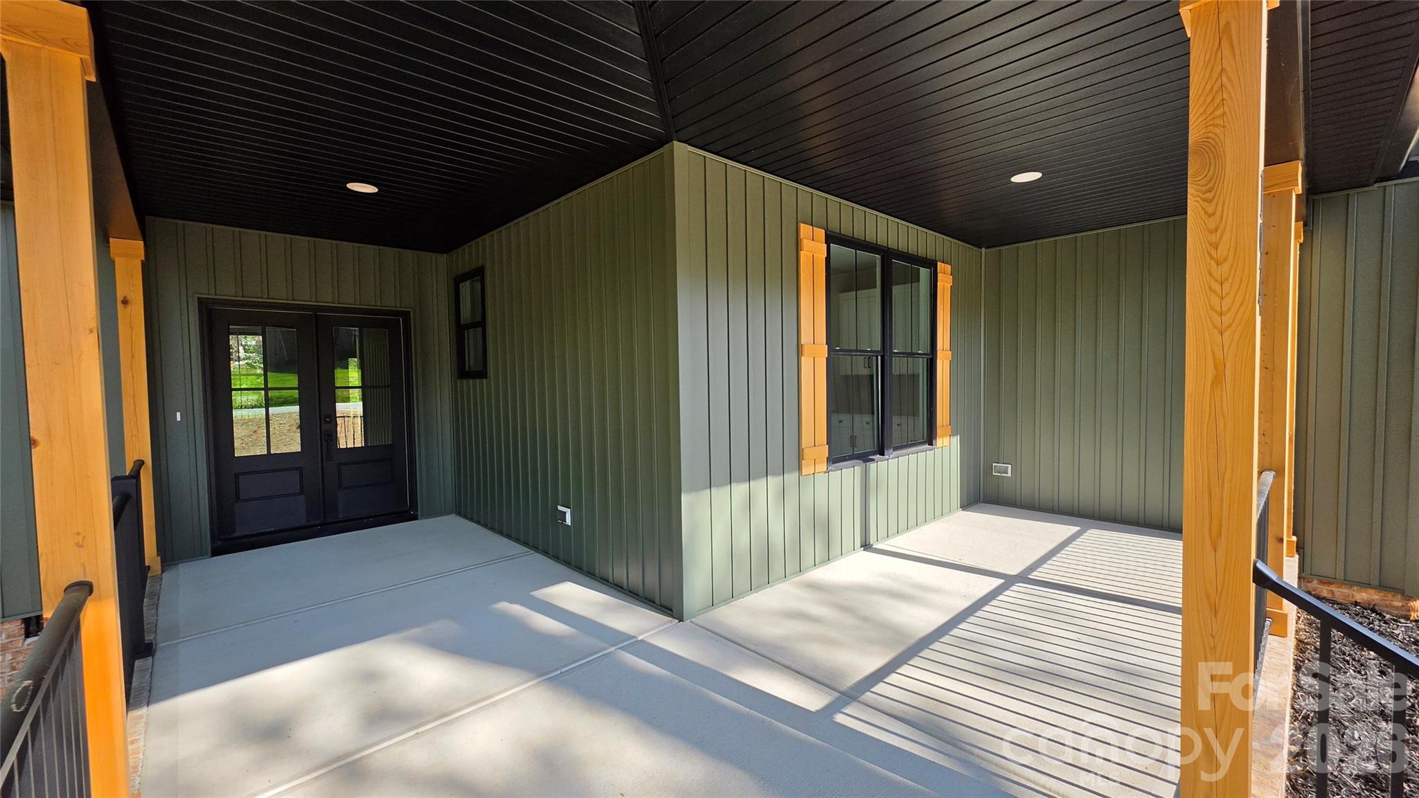 194 Donsdale Drive — Statesville