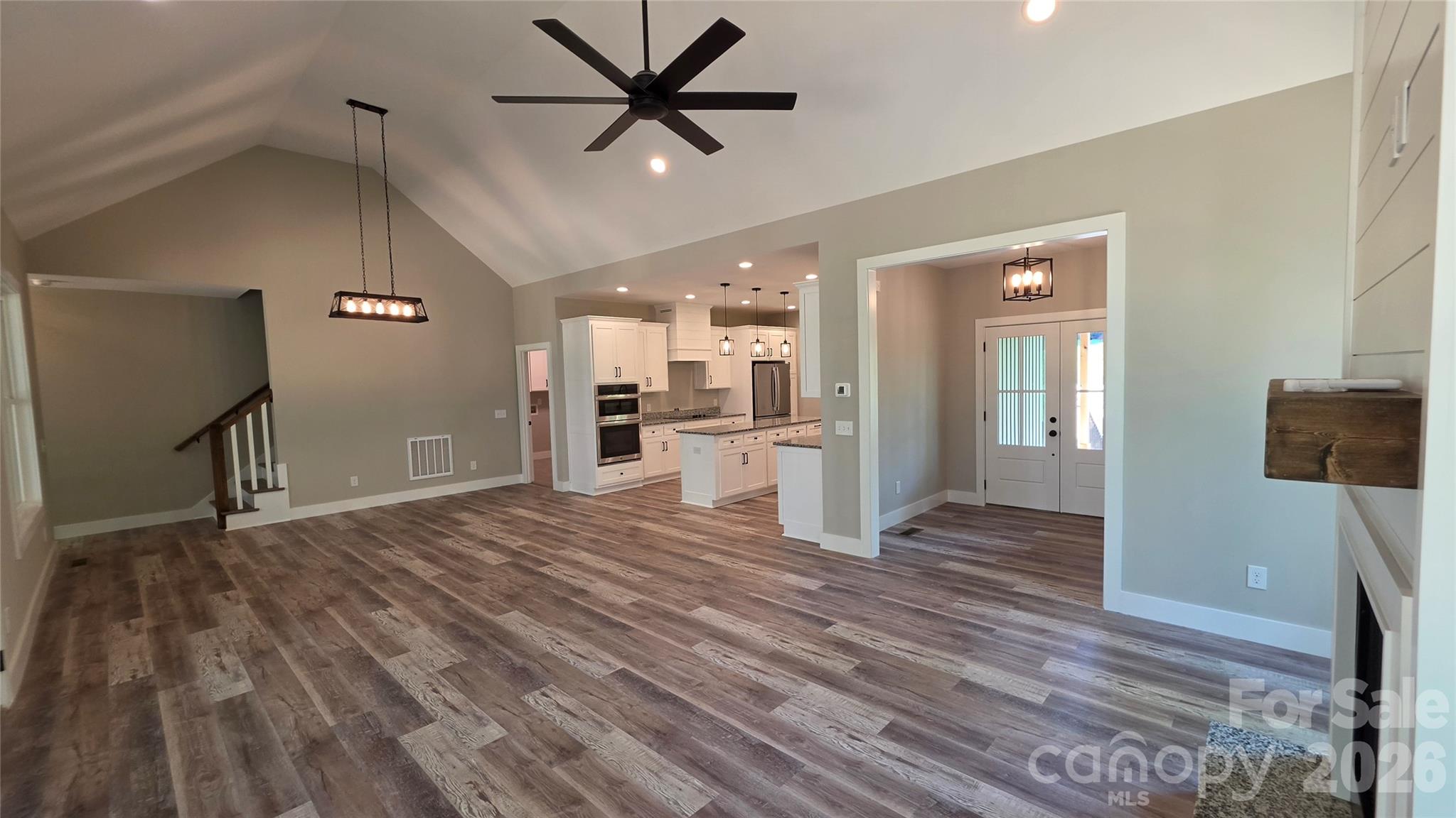 194 Donsdale Drive — Statesville