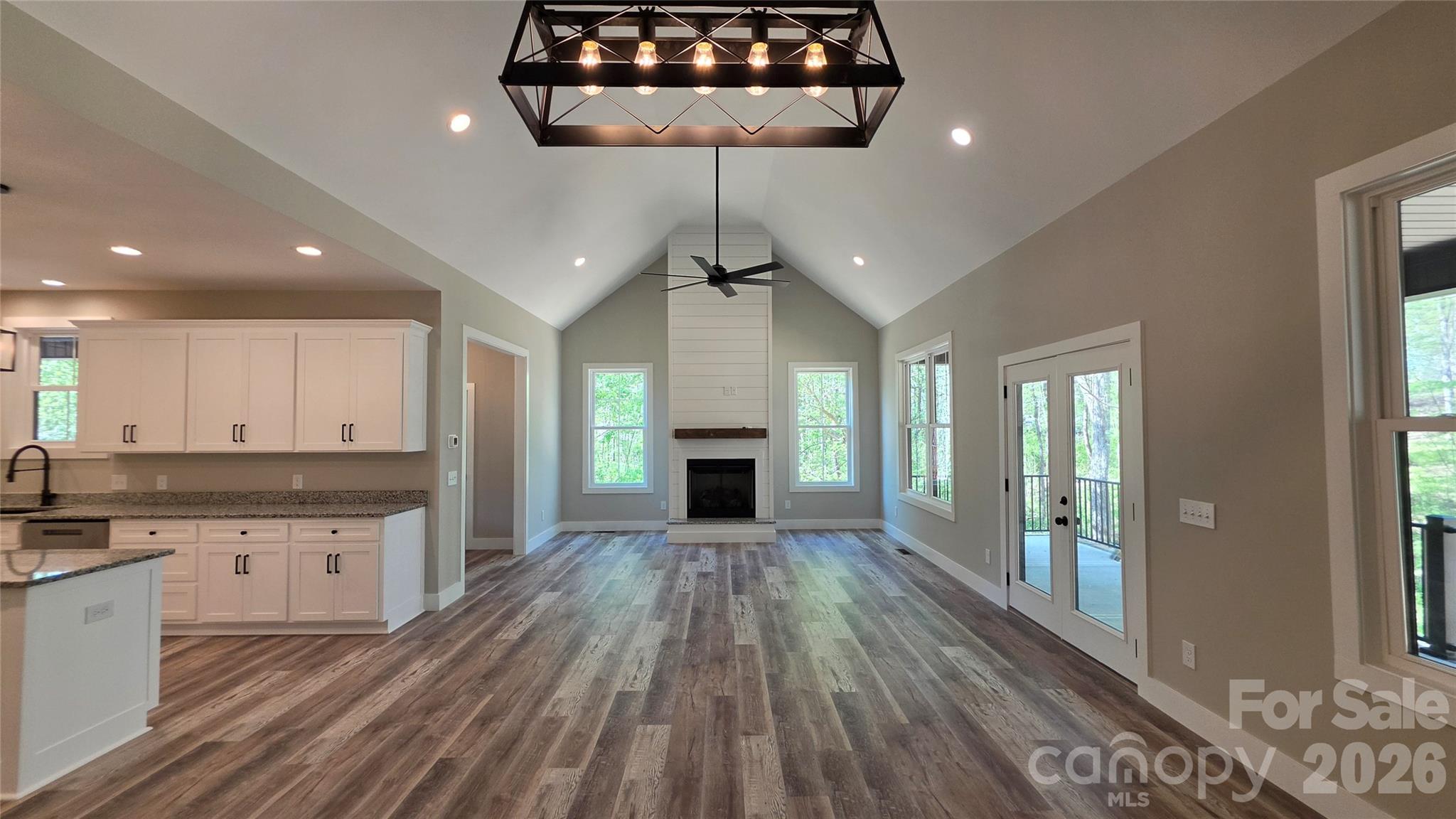 194 Donsdale Drive — Statesville