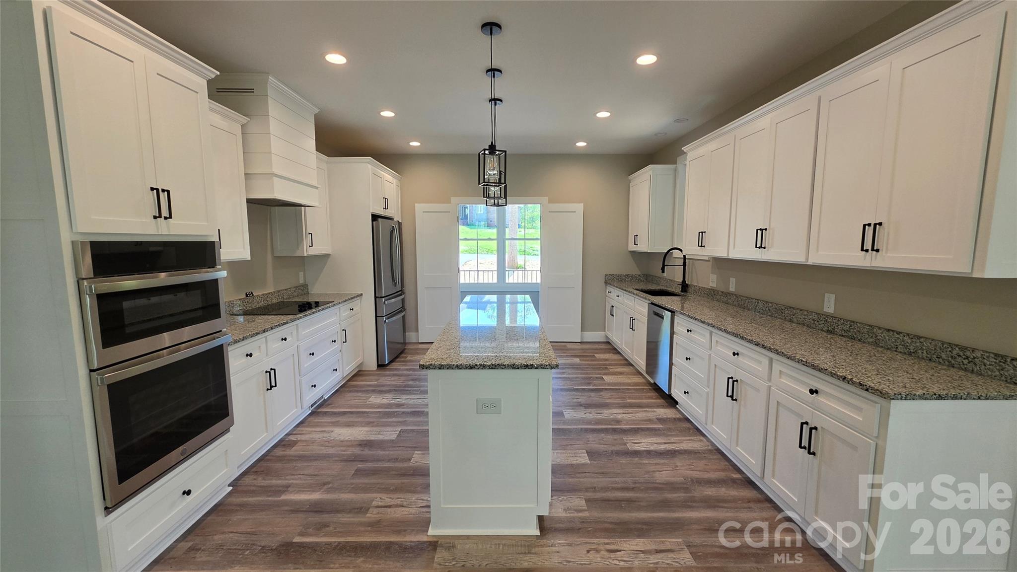 194 Donsdale Drive — Statesville