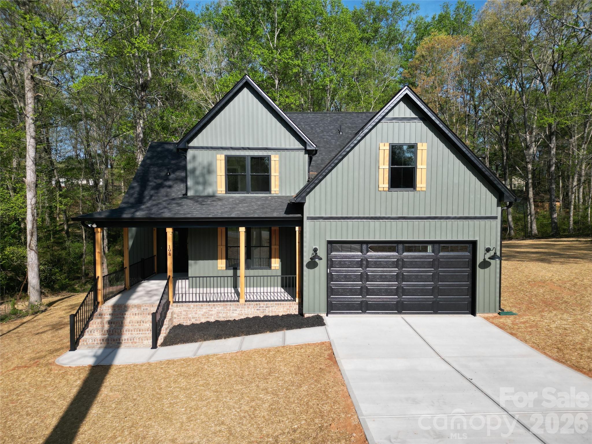 194 Donsdale Drive — Statesville