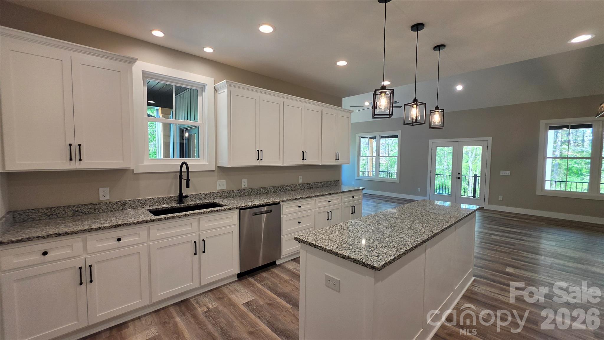 194 Donsdale Drive — Statesville