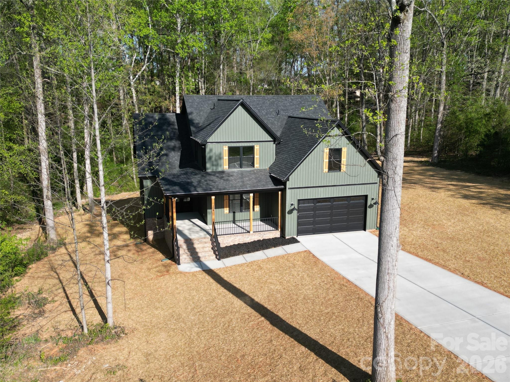194 Donsdale Drive — Statesville