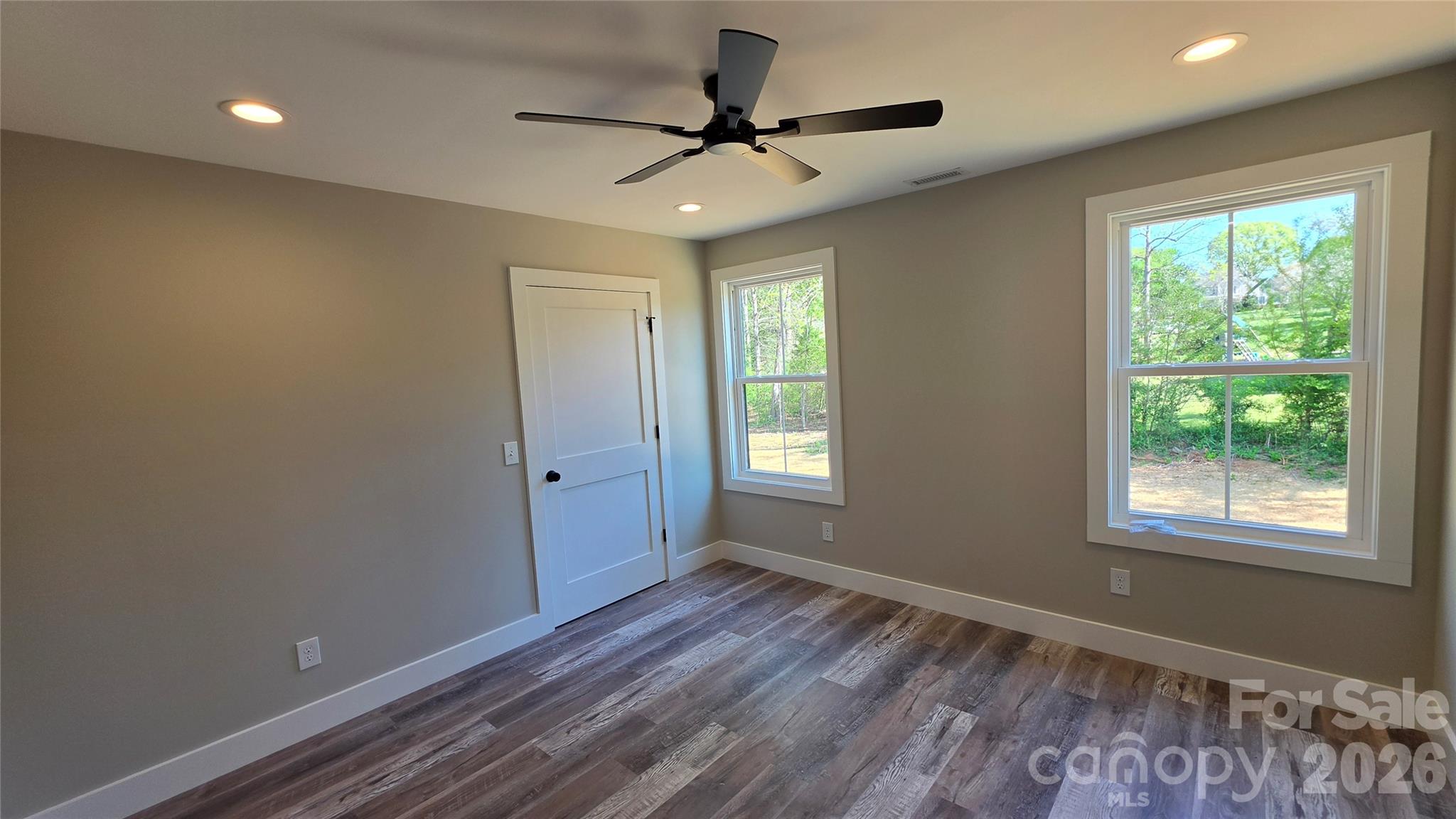 194 Donsdale Drive — Statesville