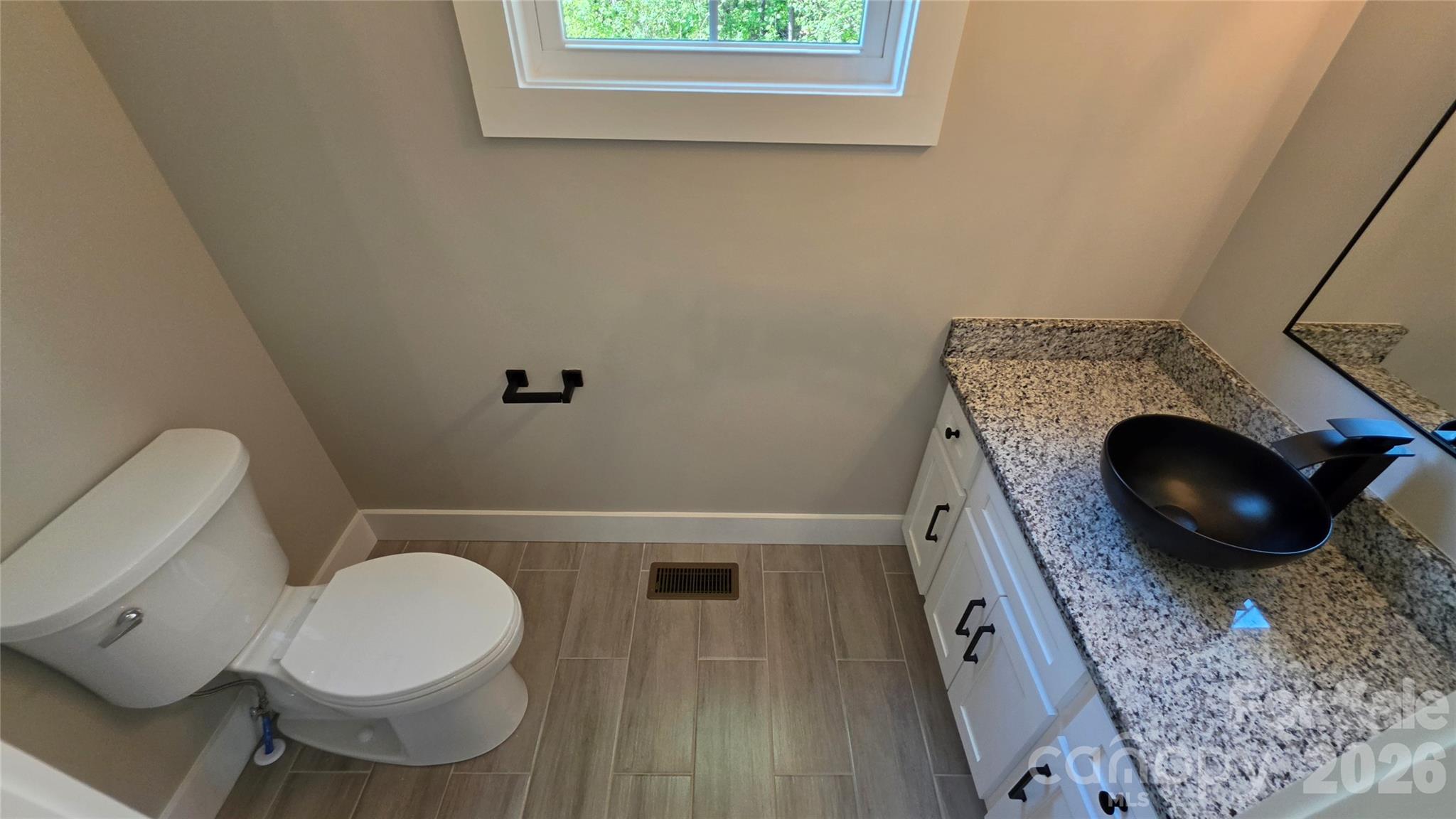 194 Donsdale Drive — Statesville