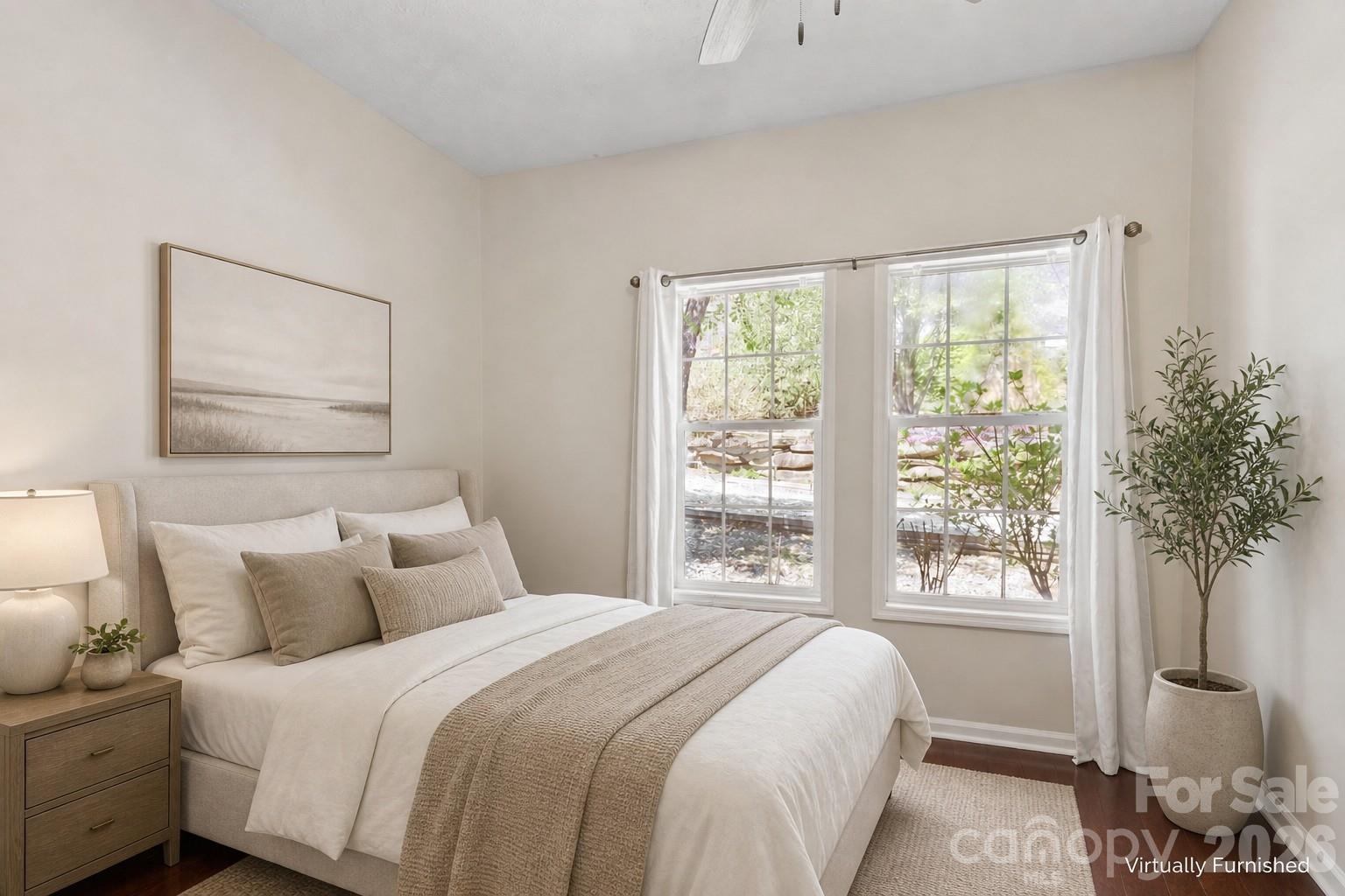 10 Eagle Drive — Hendersonville