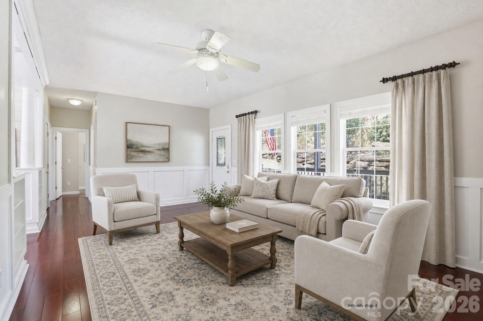 10 Eagle Drive — Hendersonville