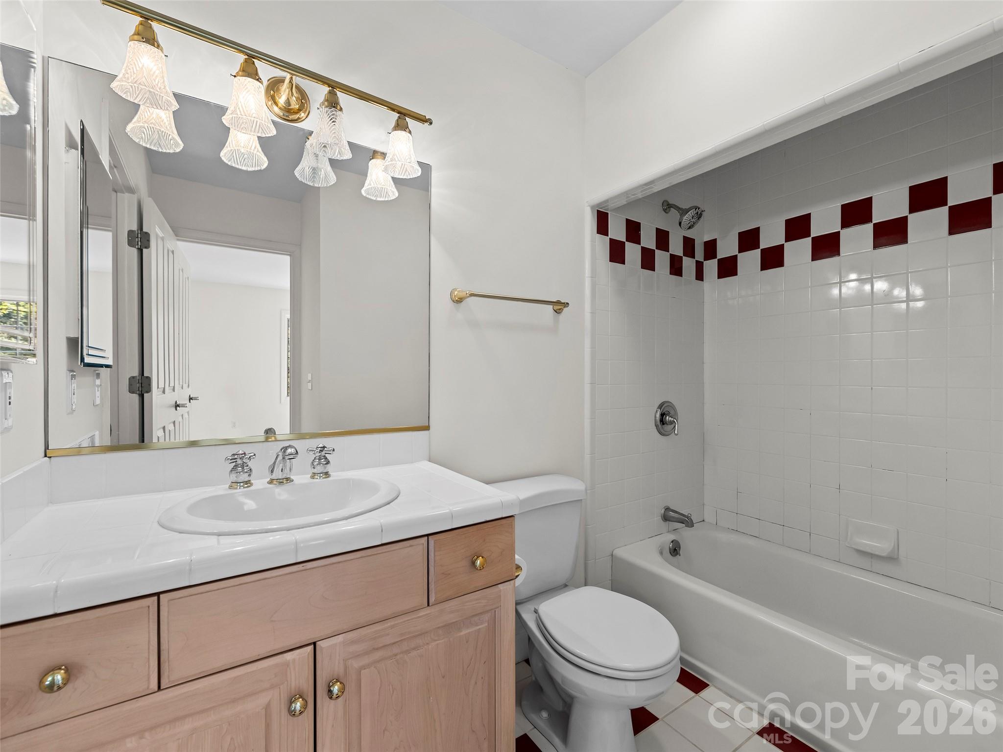 3 Fir Tree Lane — Asheville