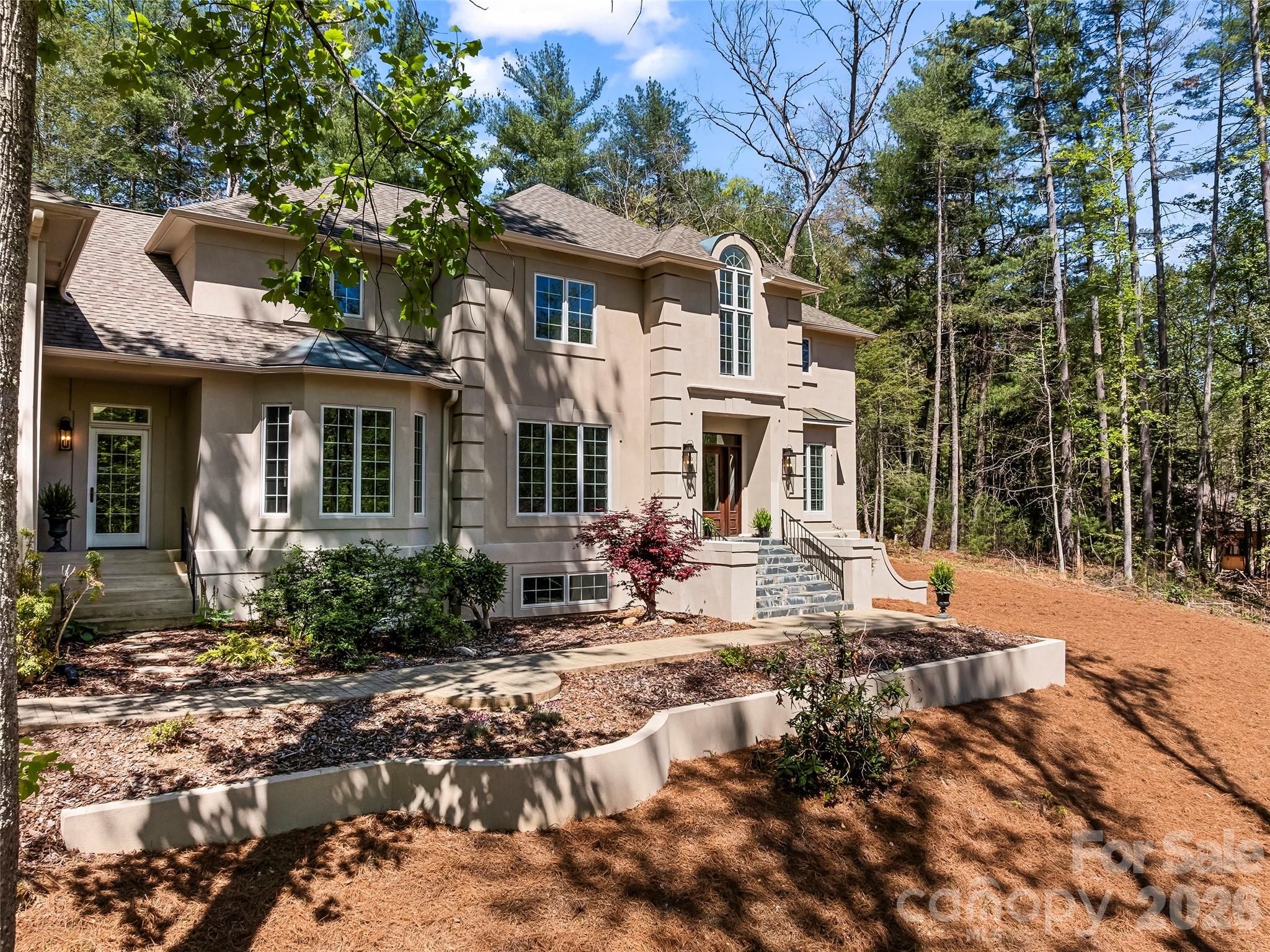 3 Fir Tree Lane — Asheville