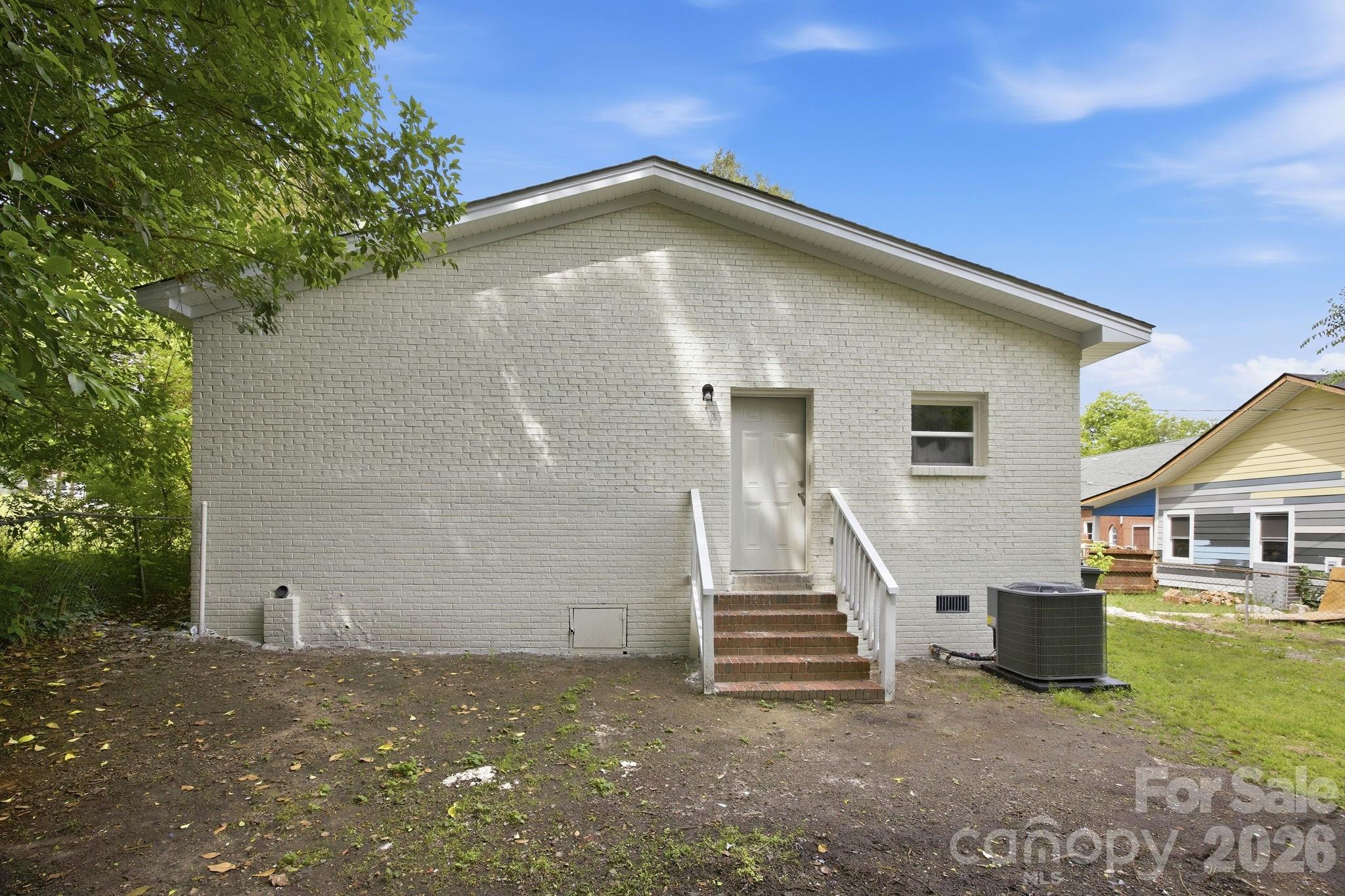 304 Ashford Street — Chester