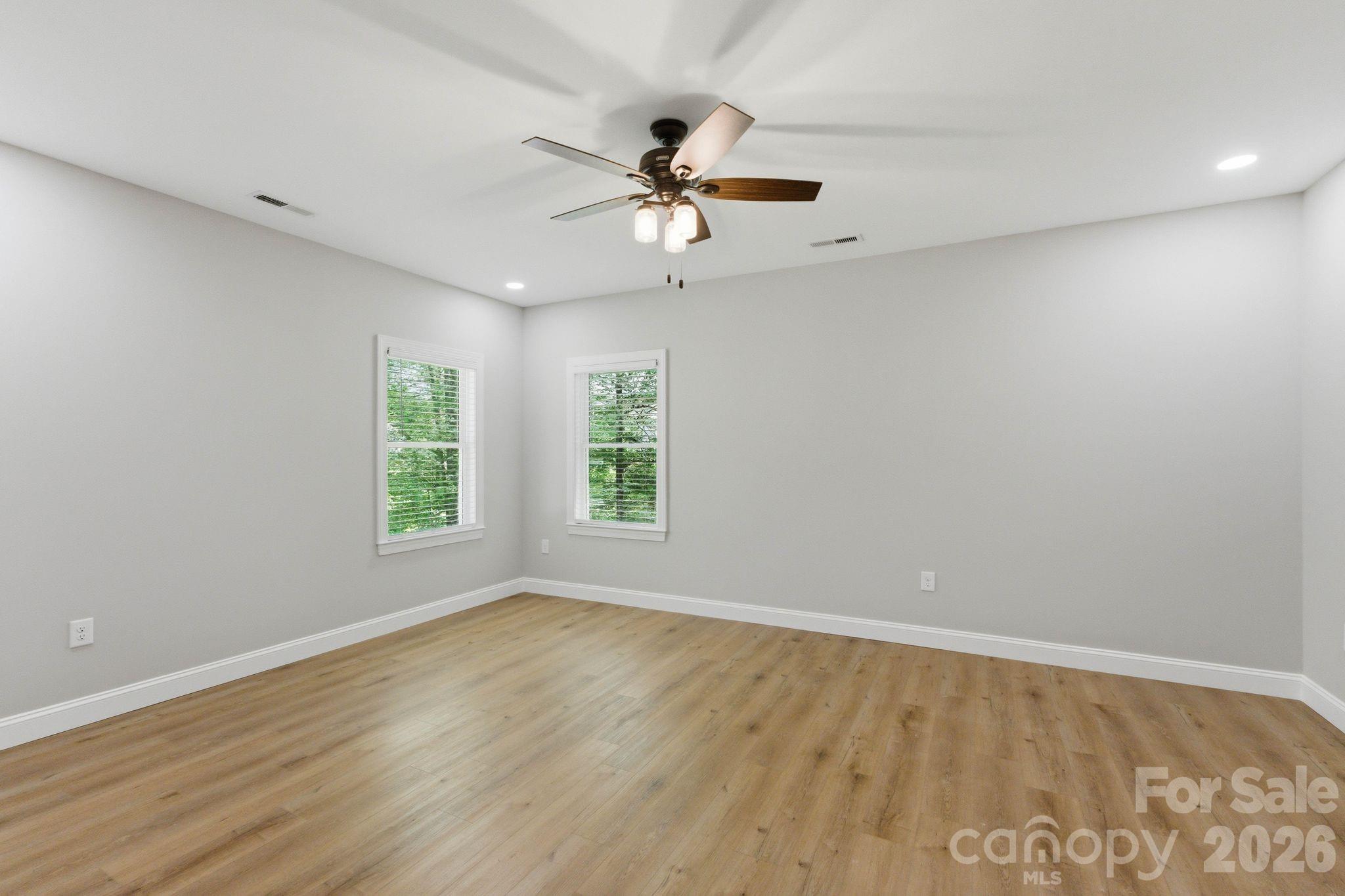 2442 Falcon Lane — Statesville