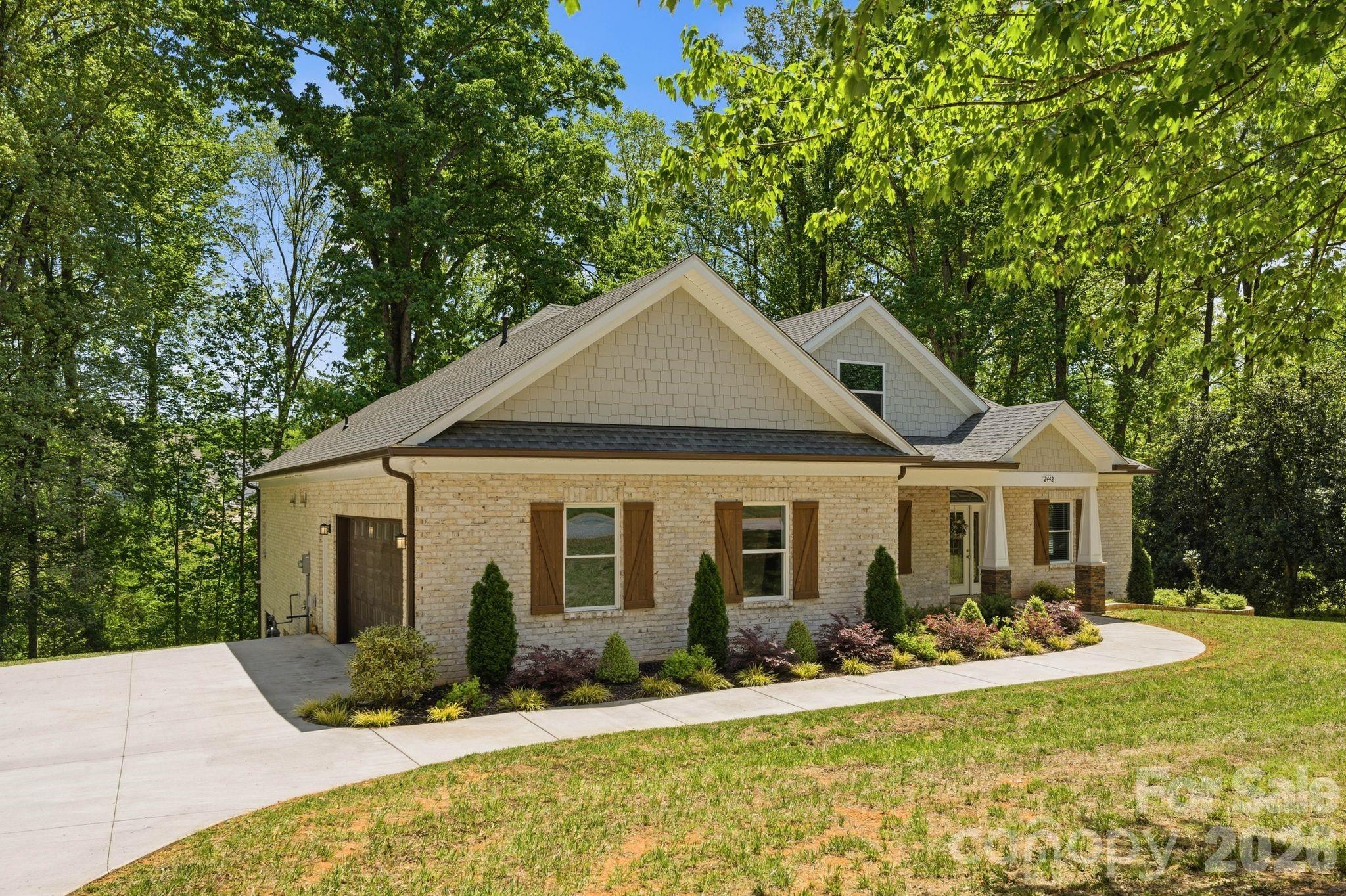 2442 Falcon Lane — Statesville