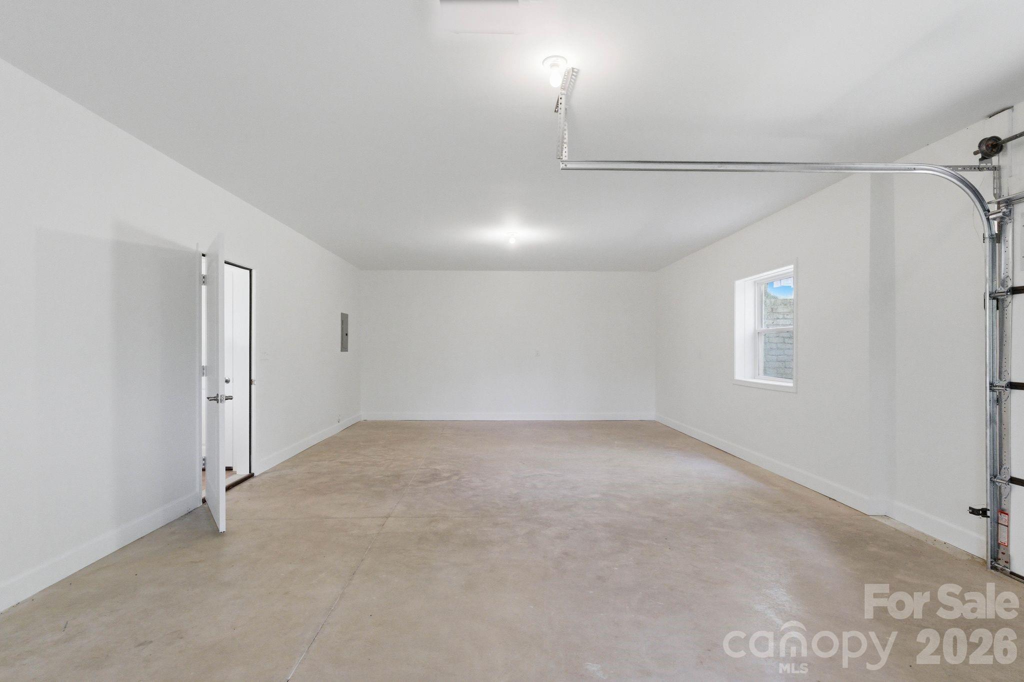 2442 Falcon Lane — Statesville