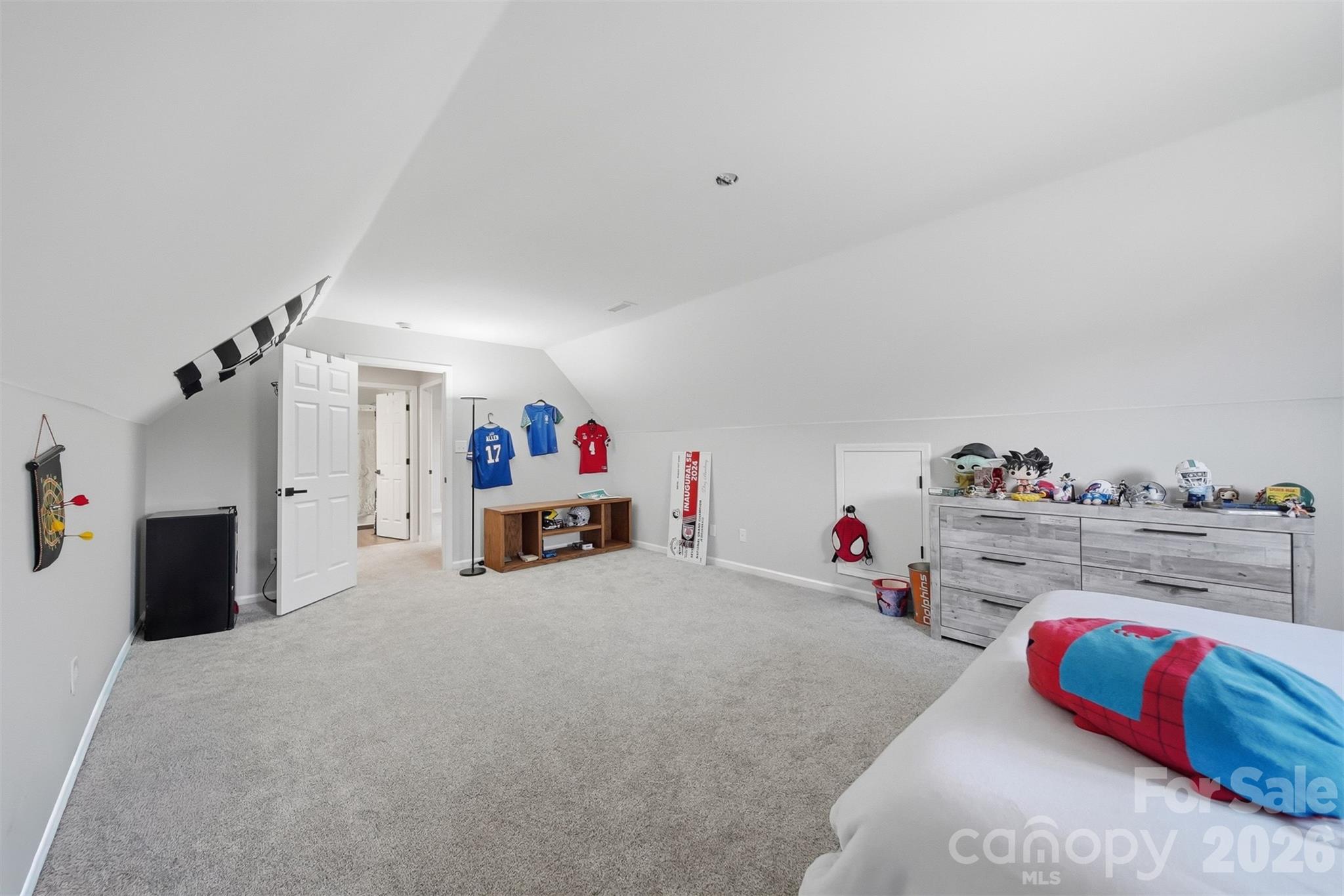 2478 23rd Street NE — Hickory