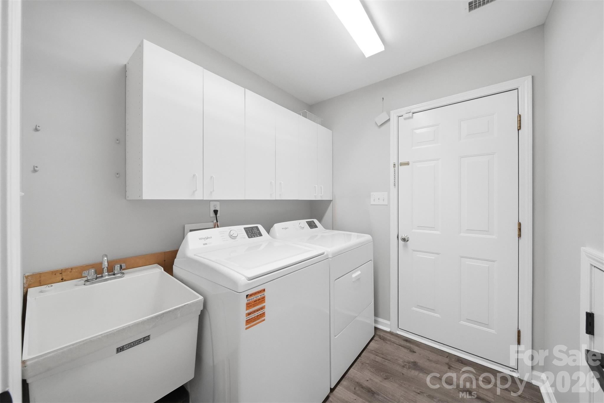 2478 23rd Street NE — Hickory