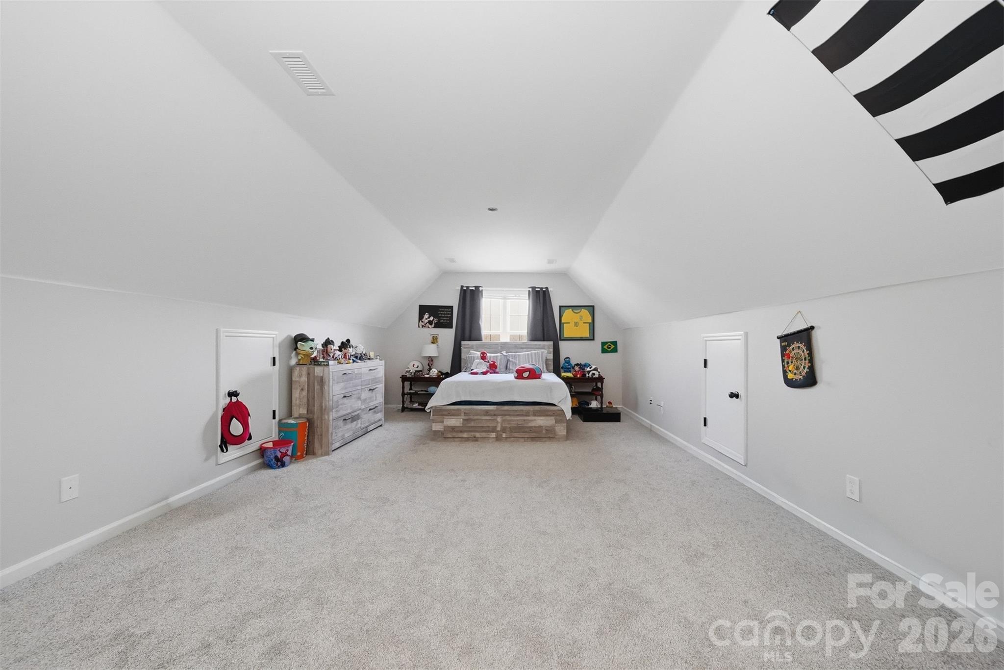 2478 23rd Street NE — Hickory