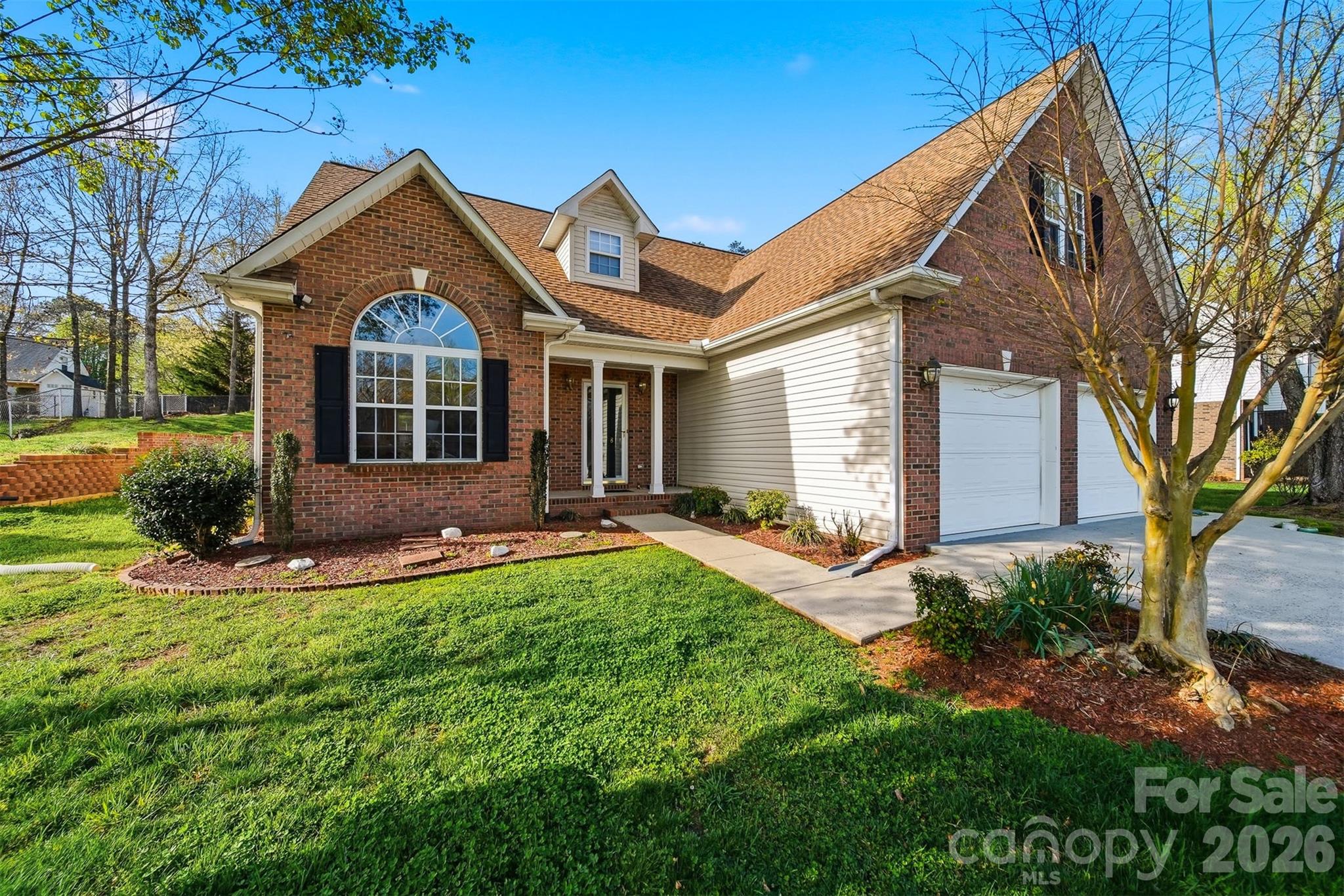 2478 23rd Street NE — Hickory