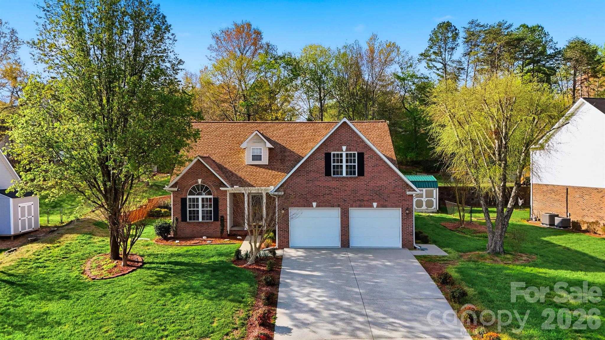2478 23rd Street NE — Hickory