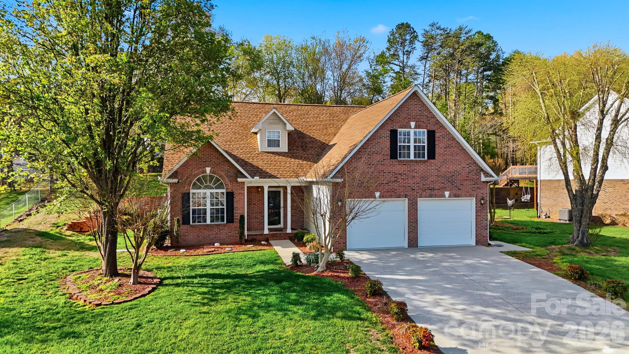 2478 23rd Street NE — Hickory