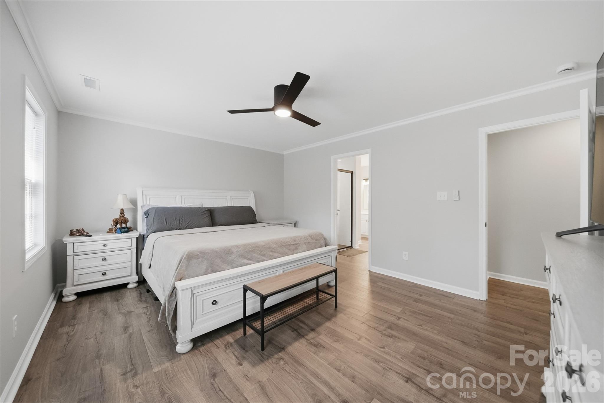 2478 23rd Street NE — Hickory