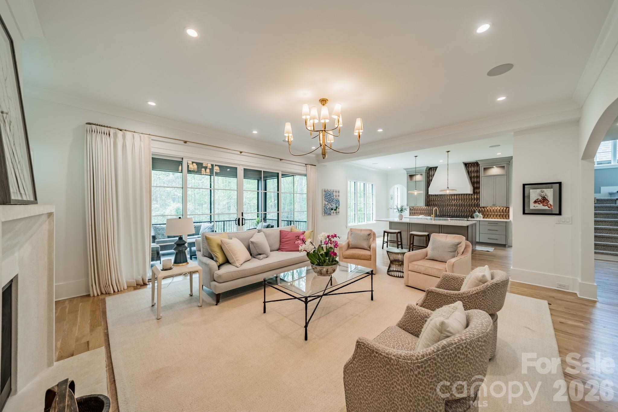 6006 Old Providence Lane — Charlotte