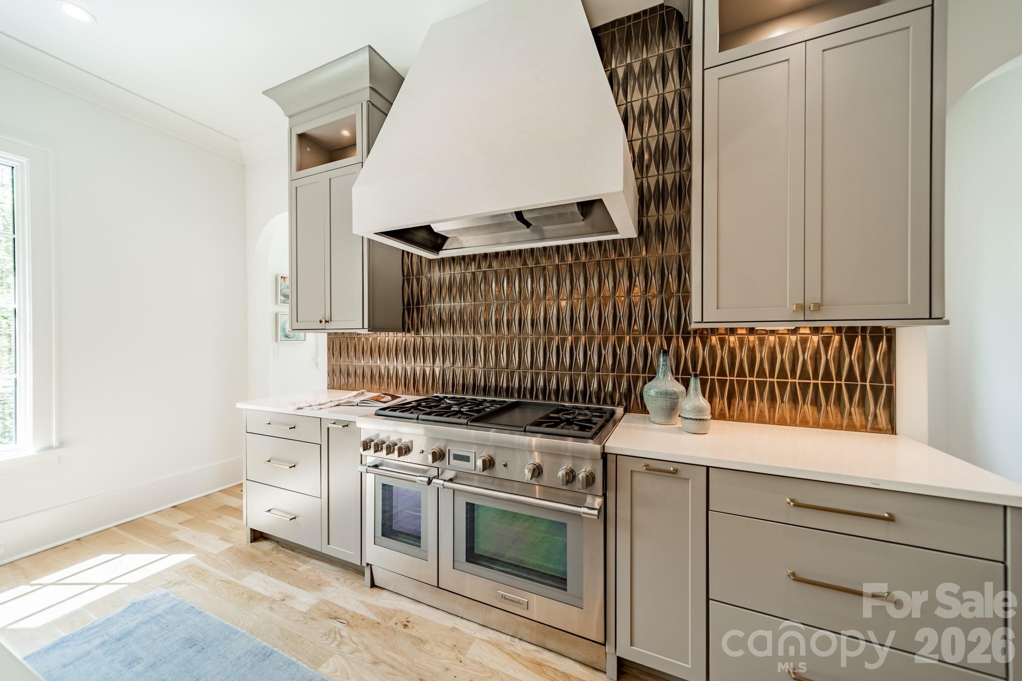 6006 Old Providence Lane — Charlotte