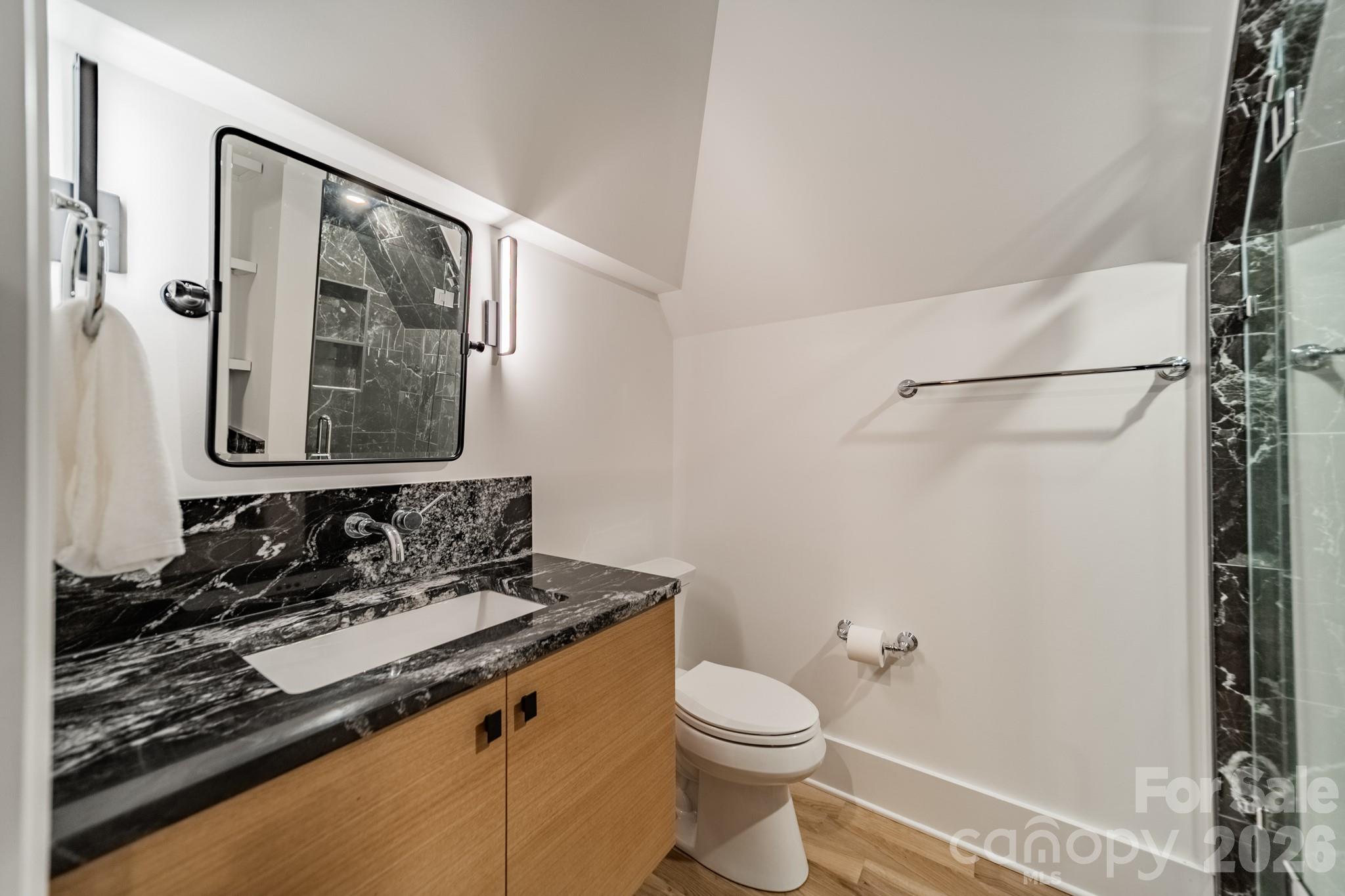 6006 Old Providence Lane — Charlotte