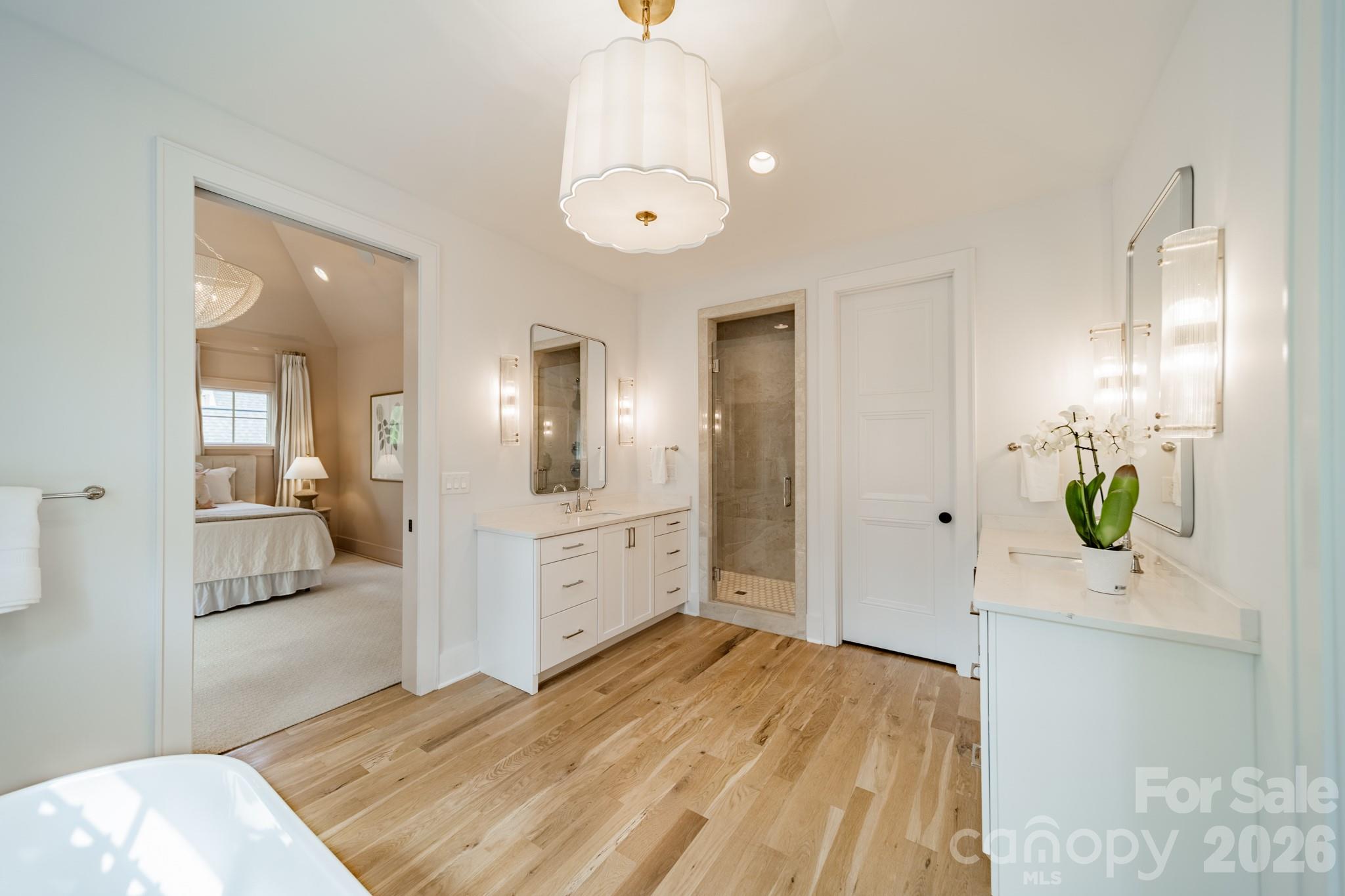 6006 Old Providence Lane — Charlotte