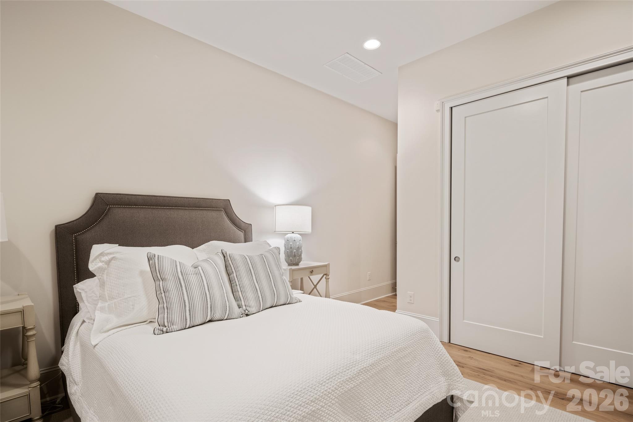 1708 Lombardy Circle #D — Charlotte