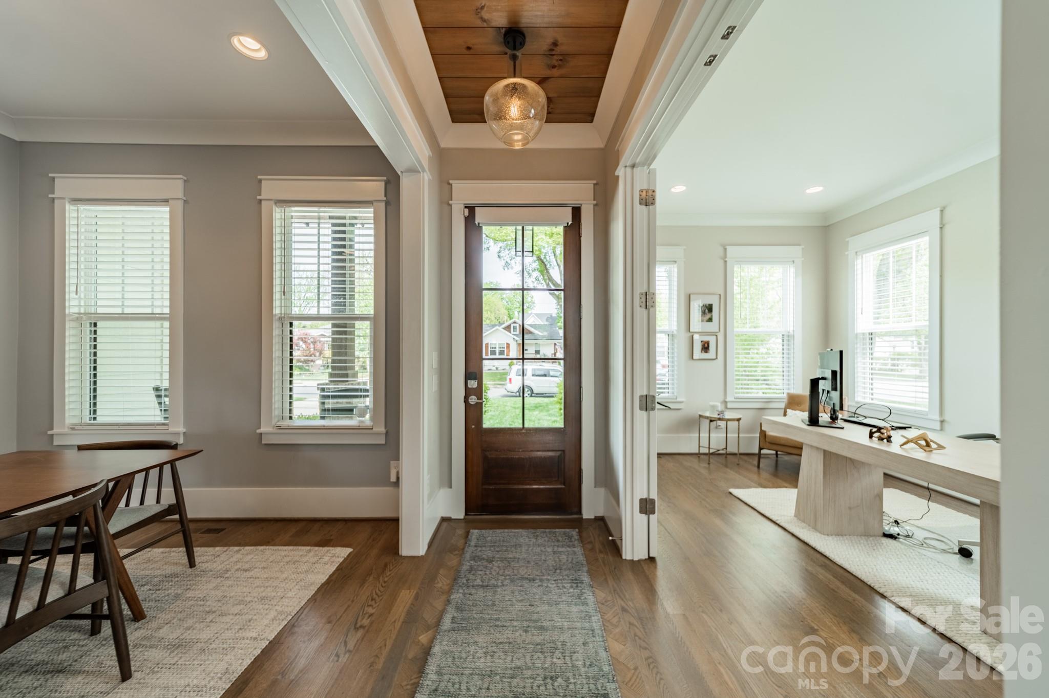 344 Melbourne Court — Charlotte