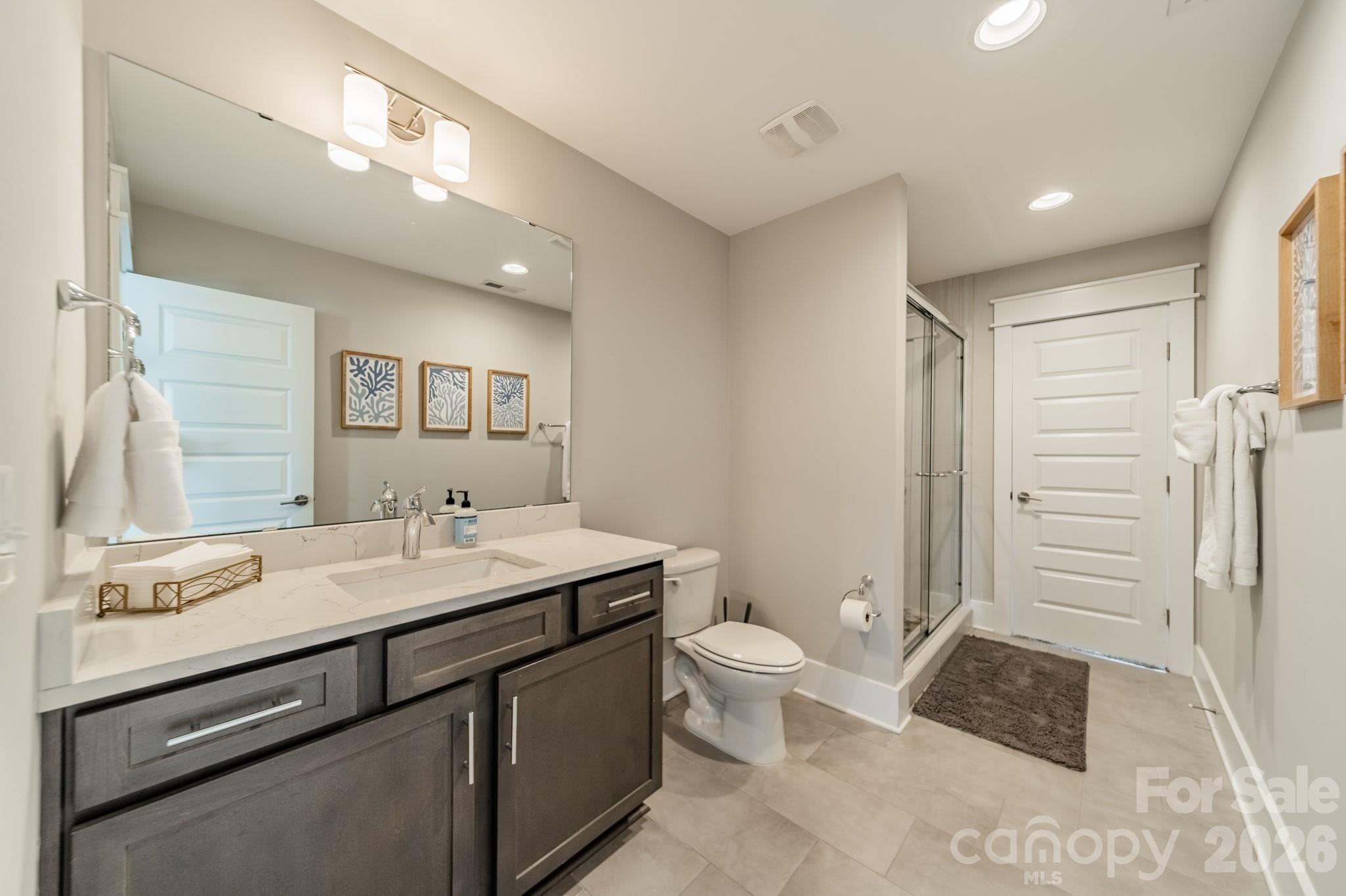 344 Melbourne Court — Charlotte