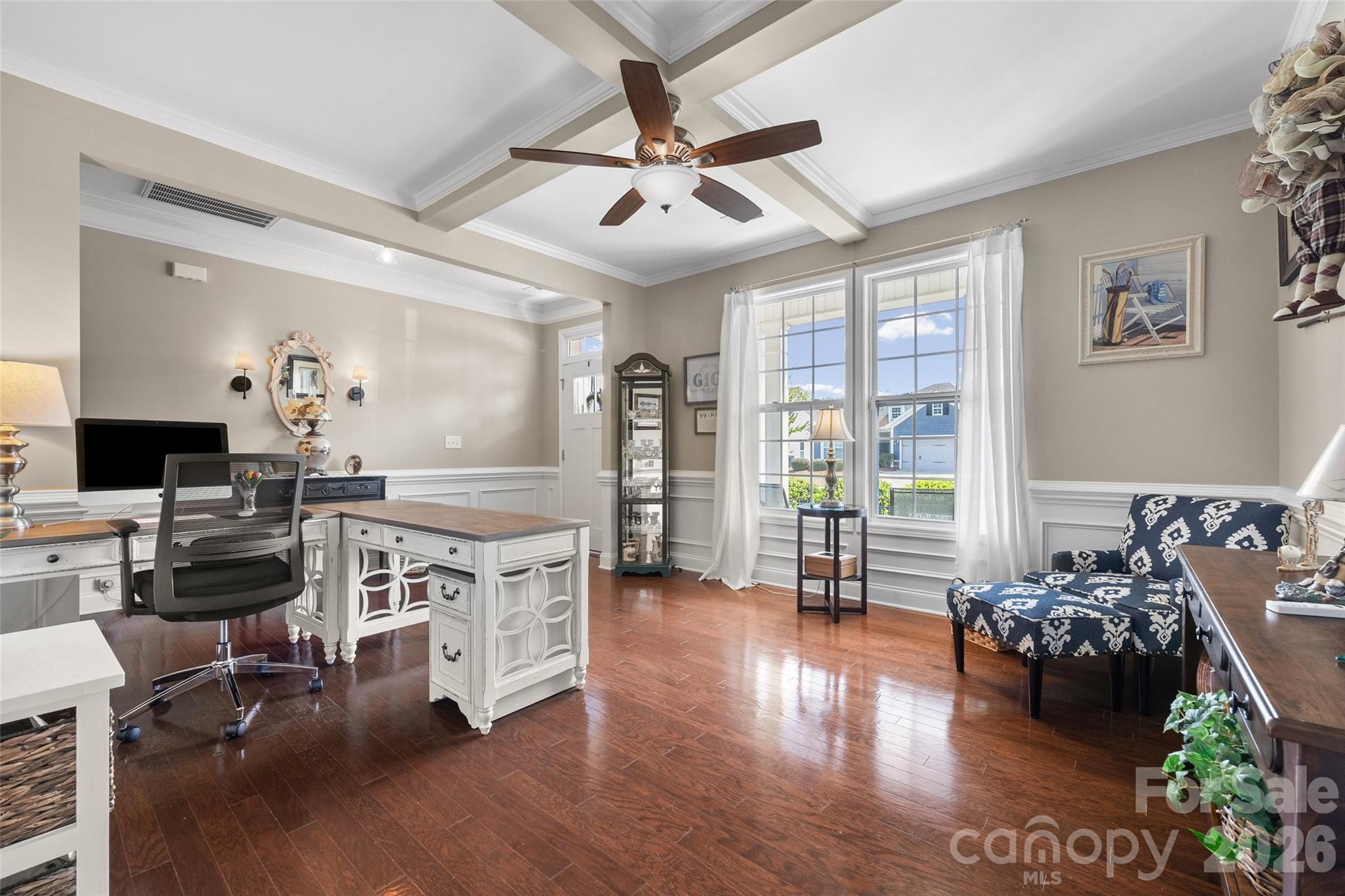 1141 Black Walnut Road — Clover