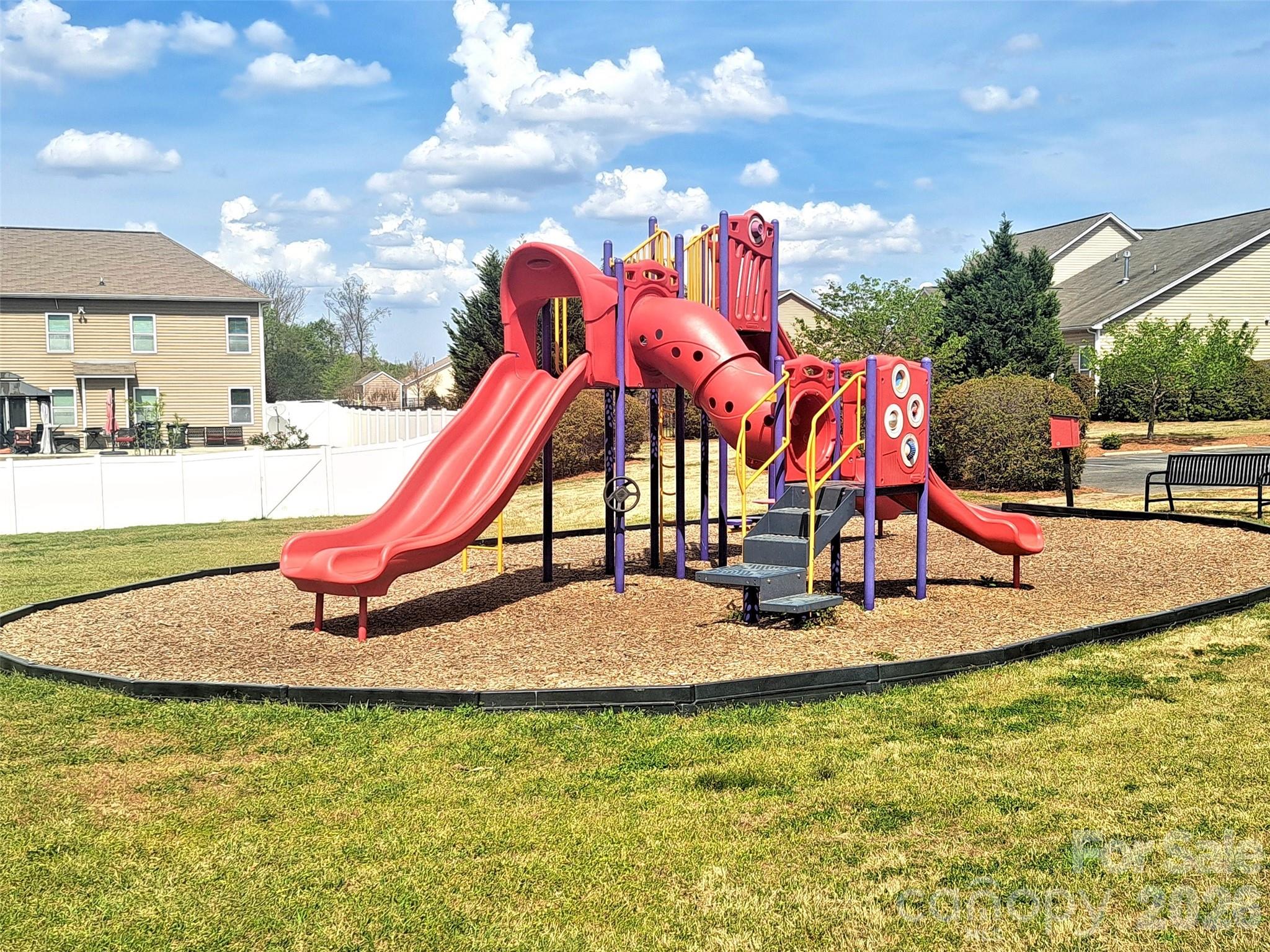1141 Black Walnut Road — Clover