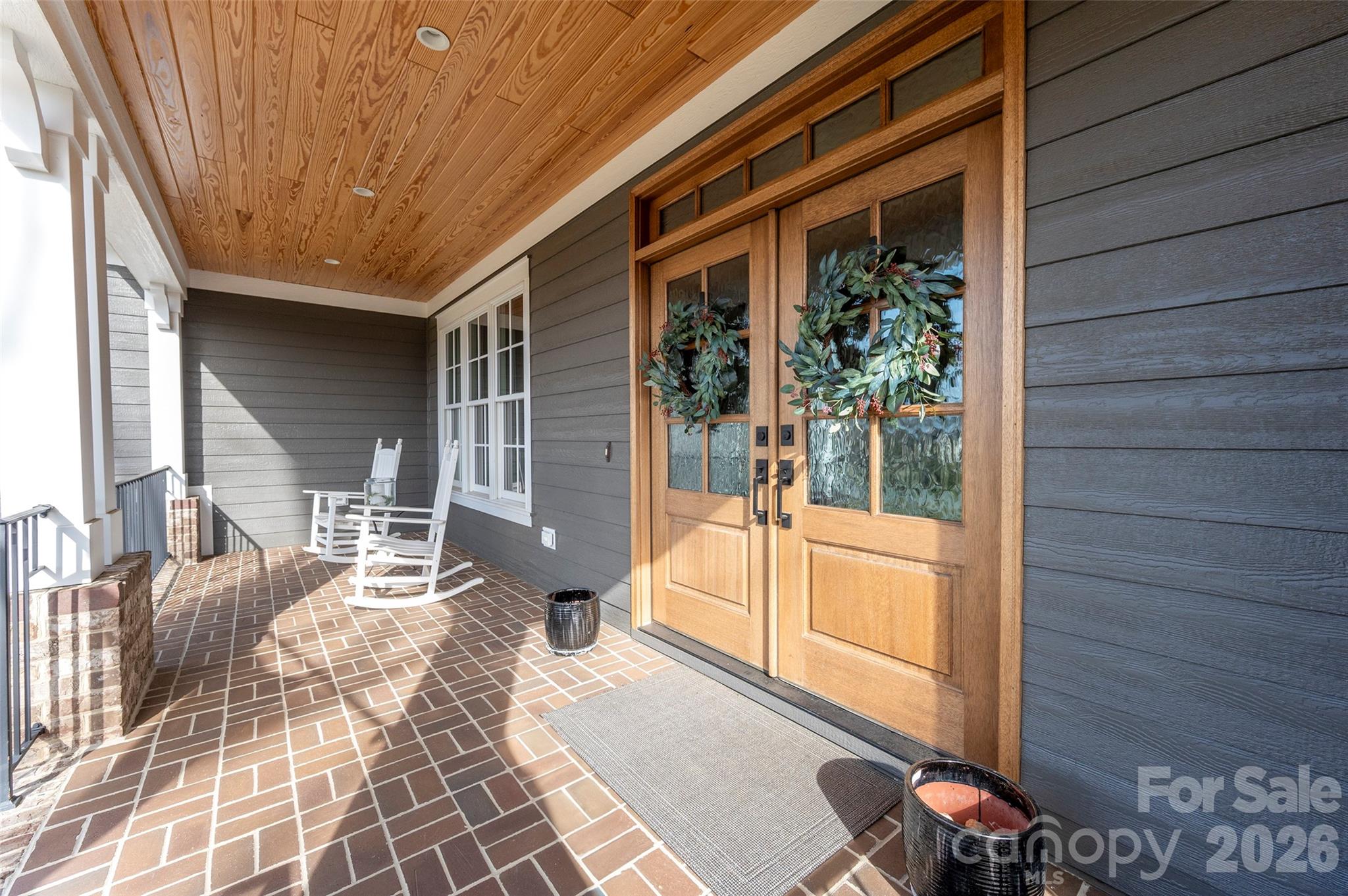 385 Lissara Lodge Drive — Lewisville