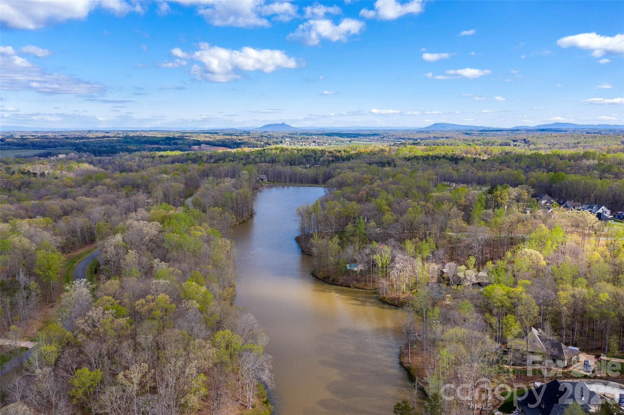 385 Lissara Lodge Drive — Lewisville