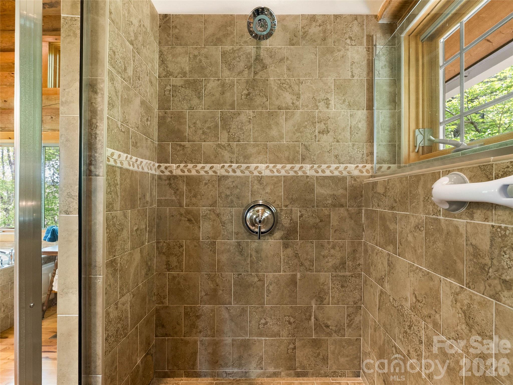 4004 Lake Adger Parkway — Mill Spring