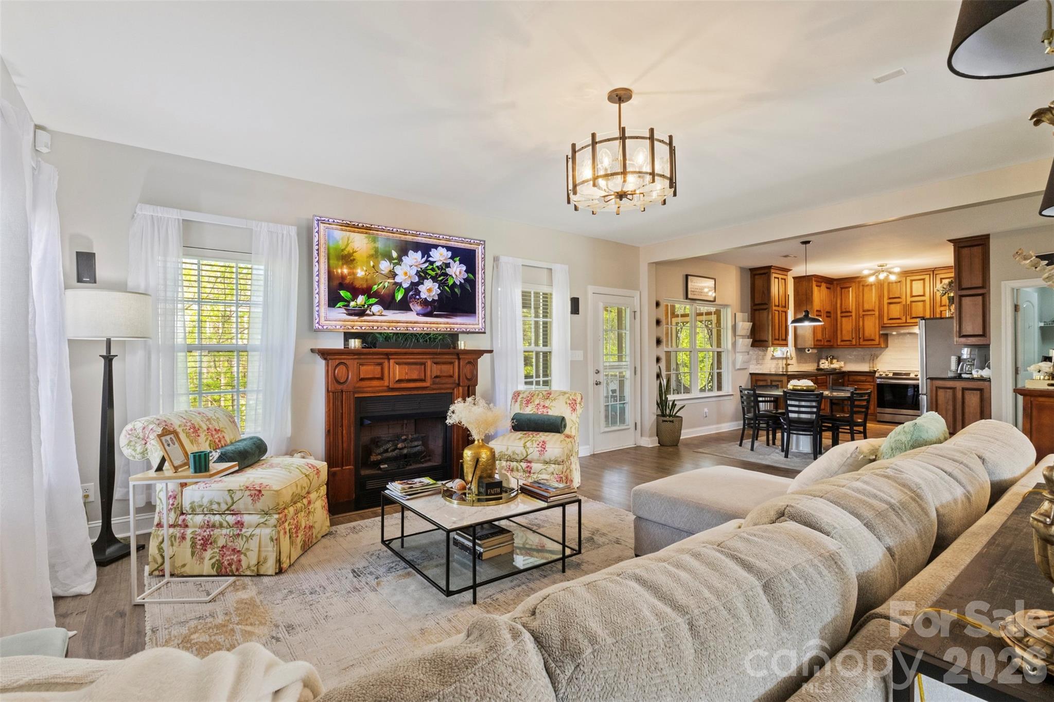 7355 Drury Lane — Denver