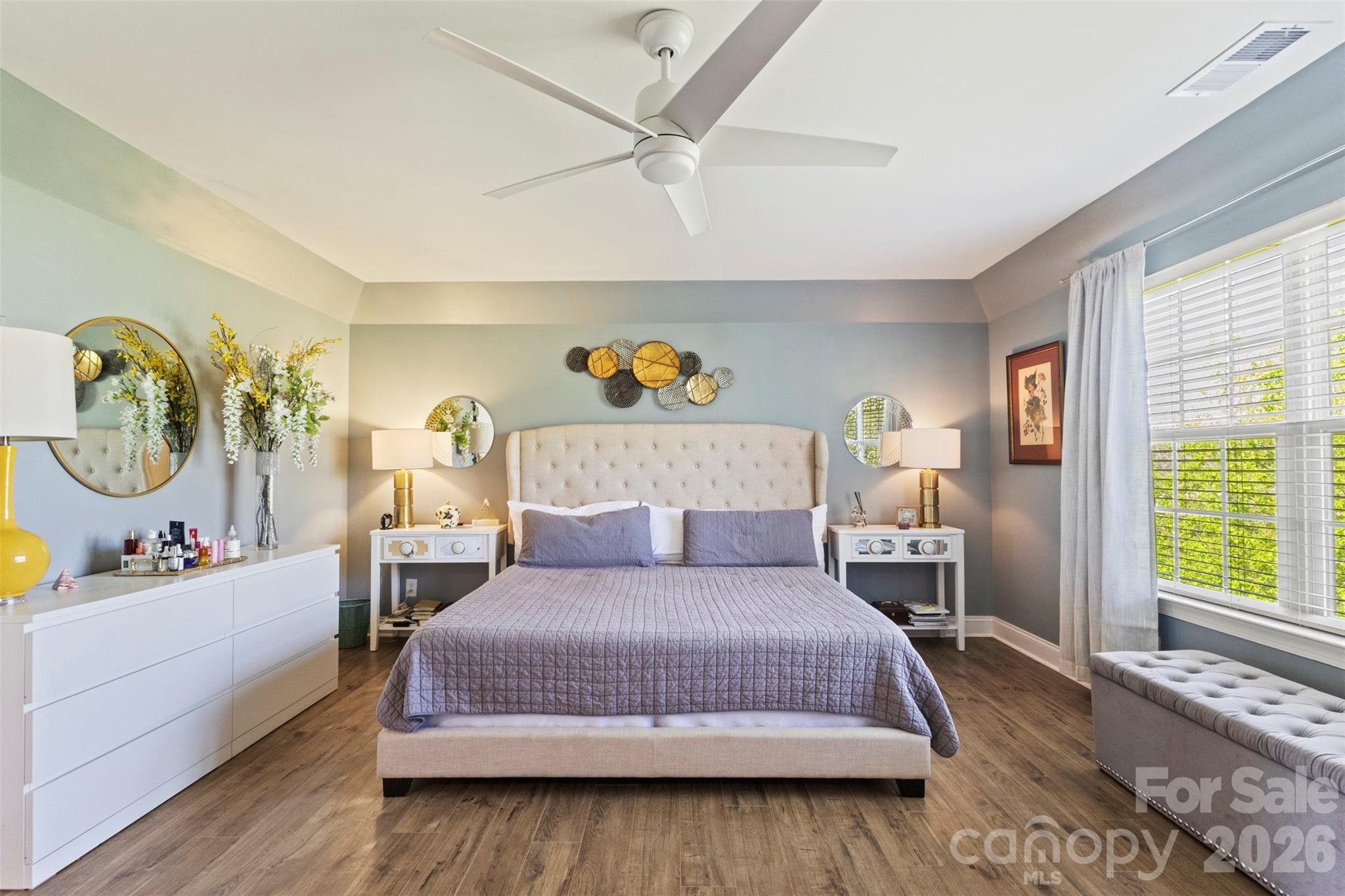7355 Drury Lane — Denver