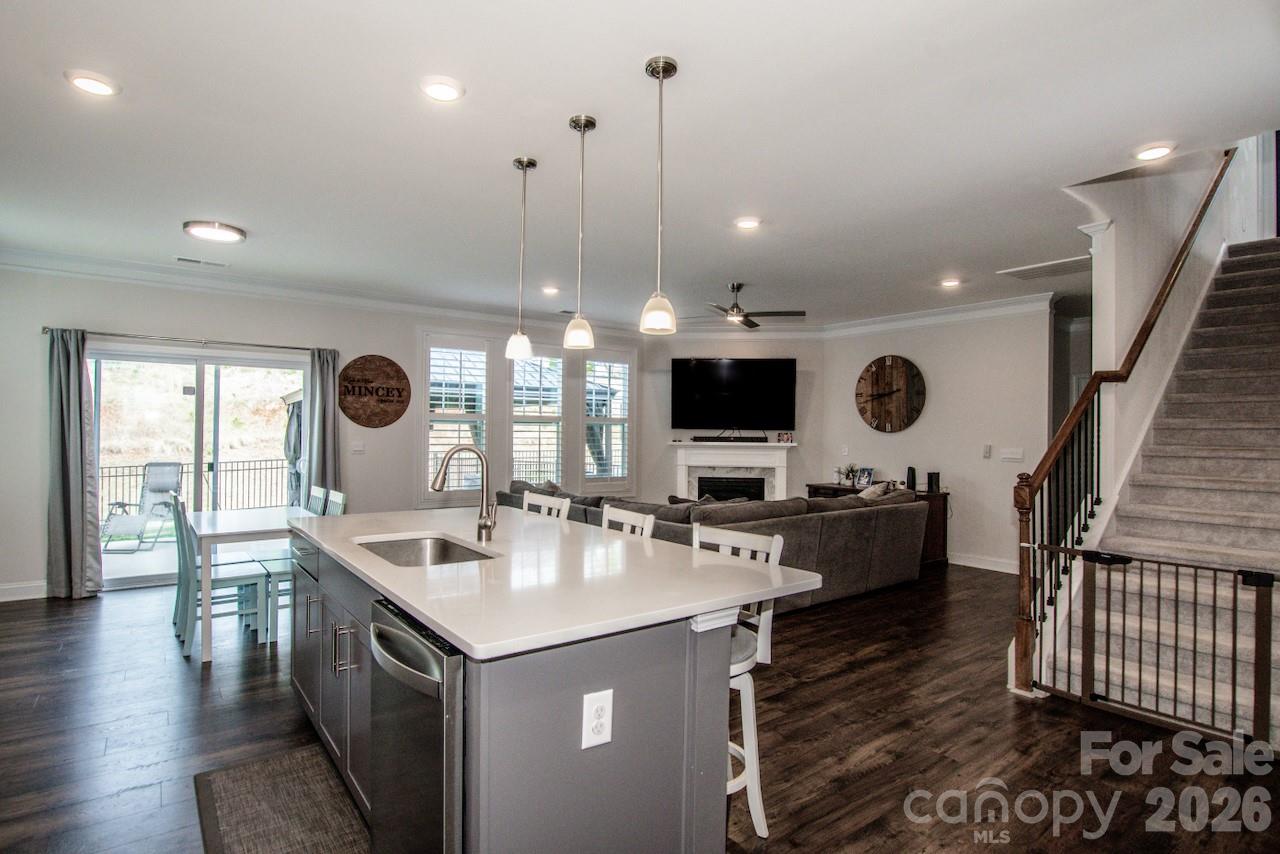 167 Rhuidean Court — Troutman