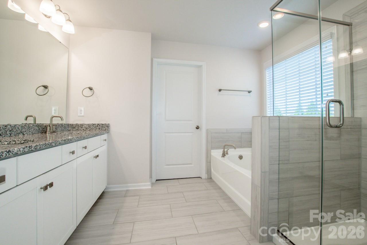 167 Rhuidean Court — Troutman