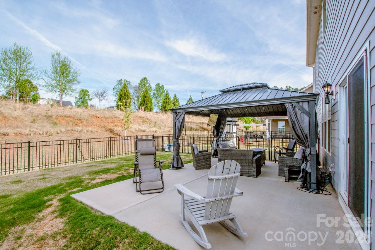 167 Rhuidean Court — Troutman