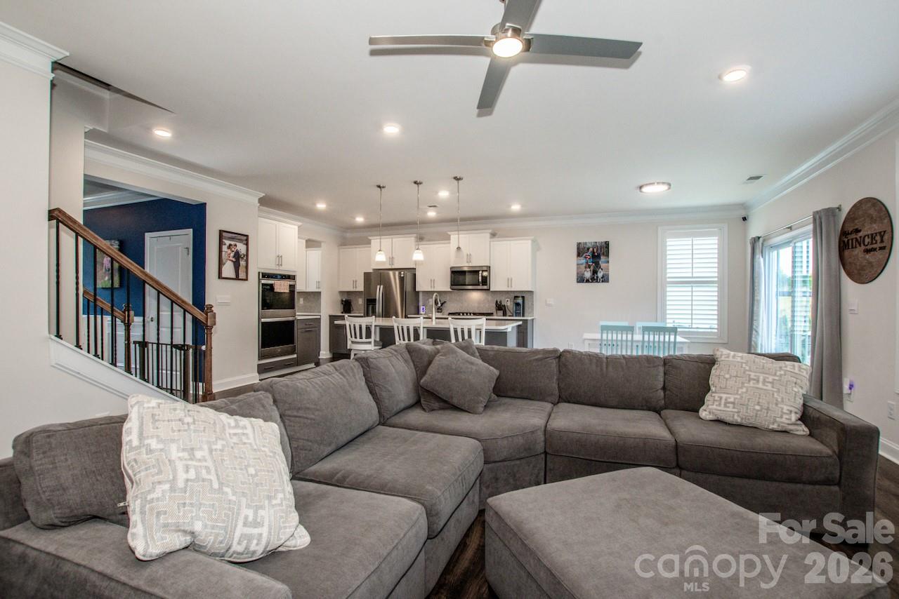 167 Rhuidean Court — Troutman