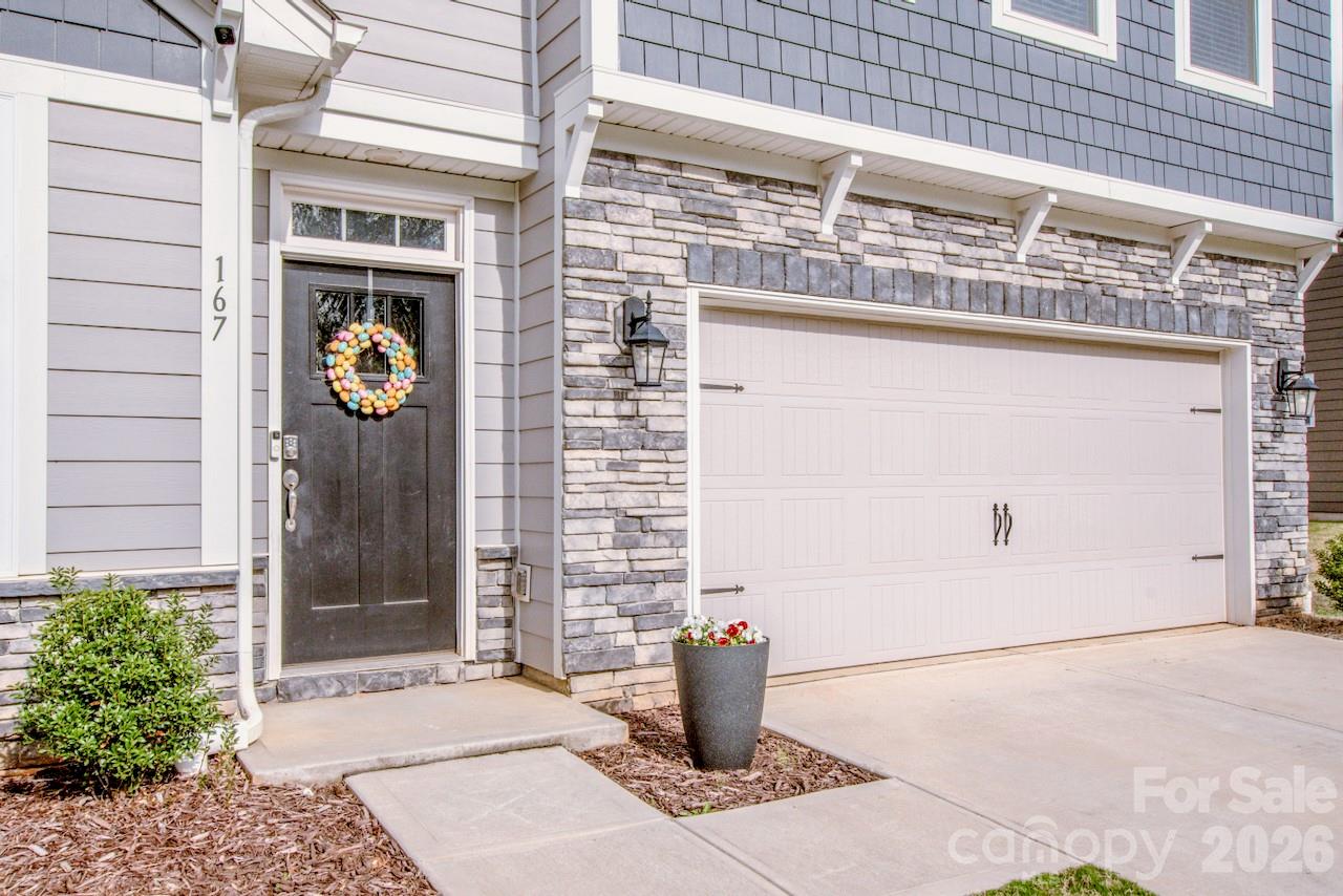 167 Rhuidean Court — Troutman