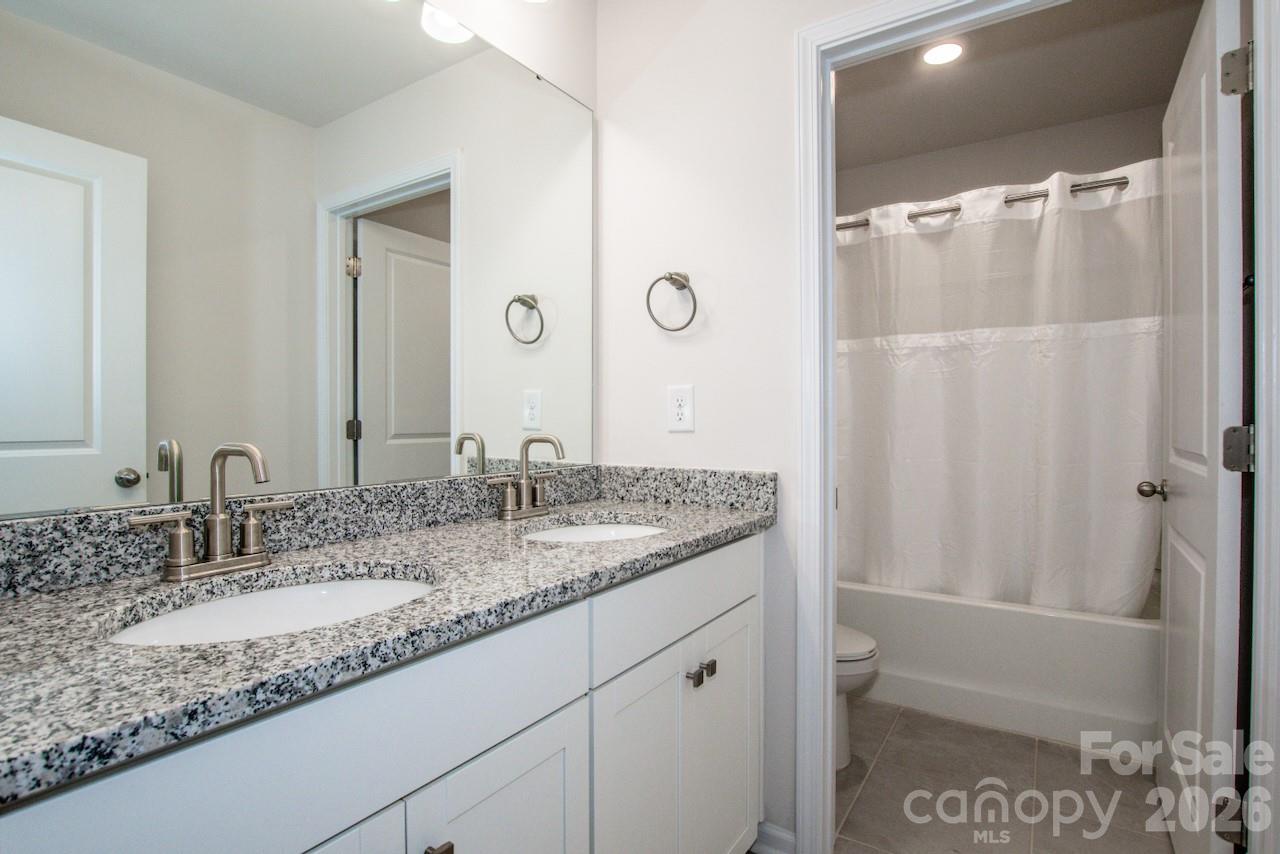 167 Rhuidean Court — Troutman